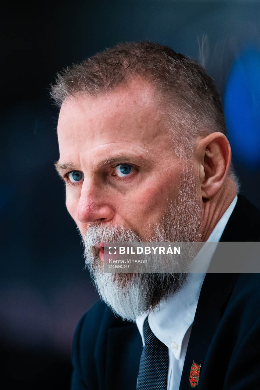 Moras tränare Mats Lusth