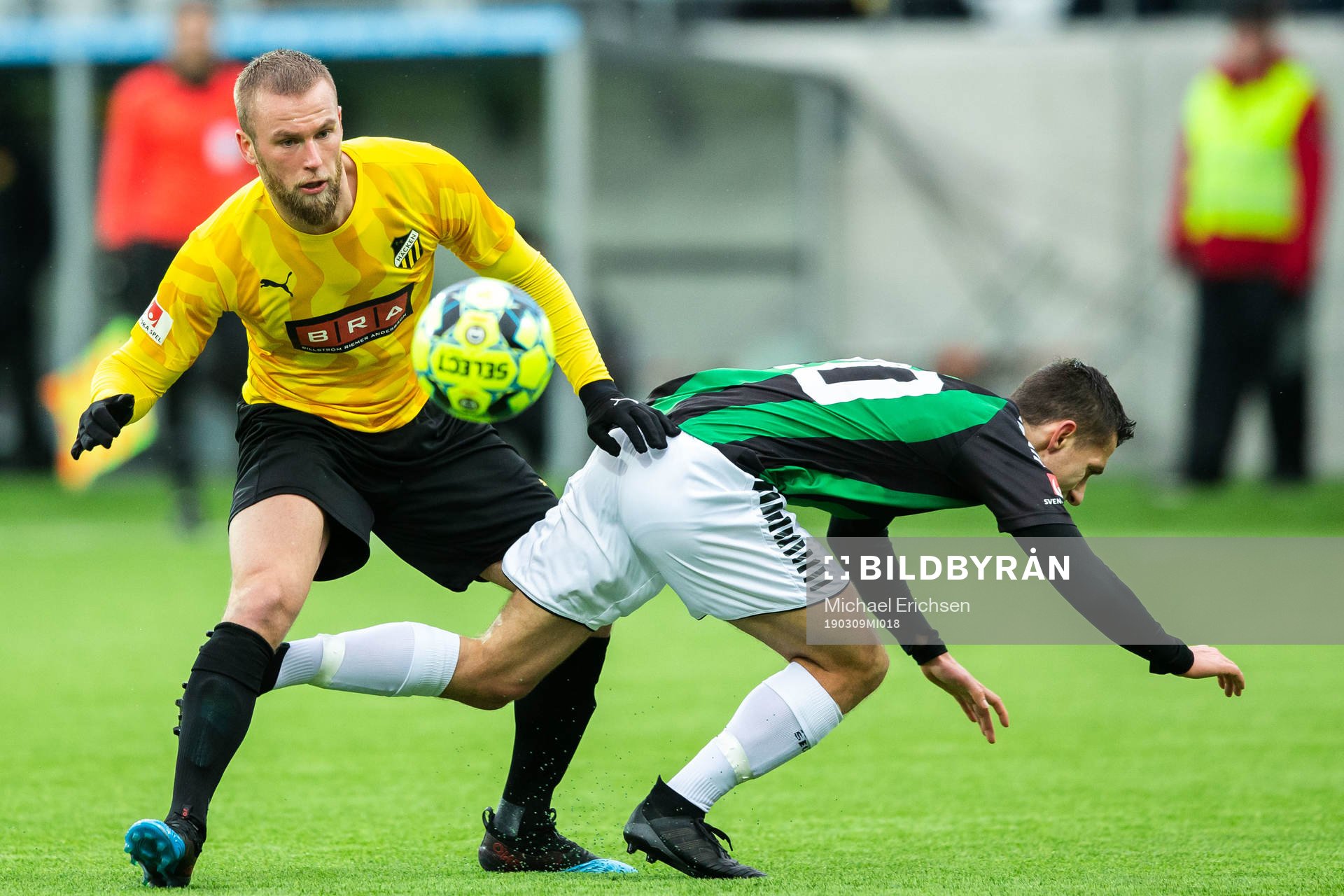 Häckens Alexander Faltsetas  och GAIS Predrag Randelovic