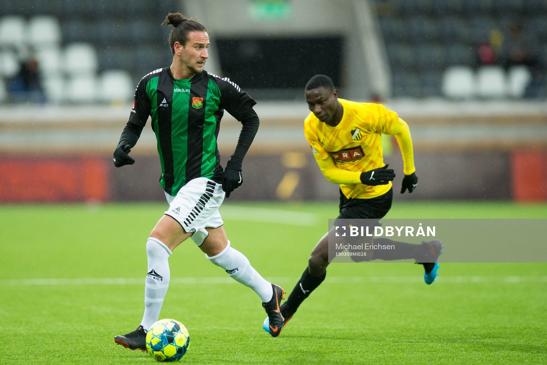 GAIS Edin Hamidovic och Häckens Elohor Ekpolo