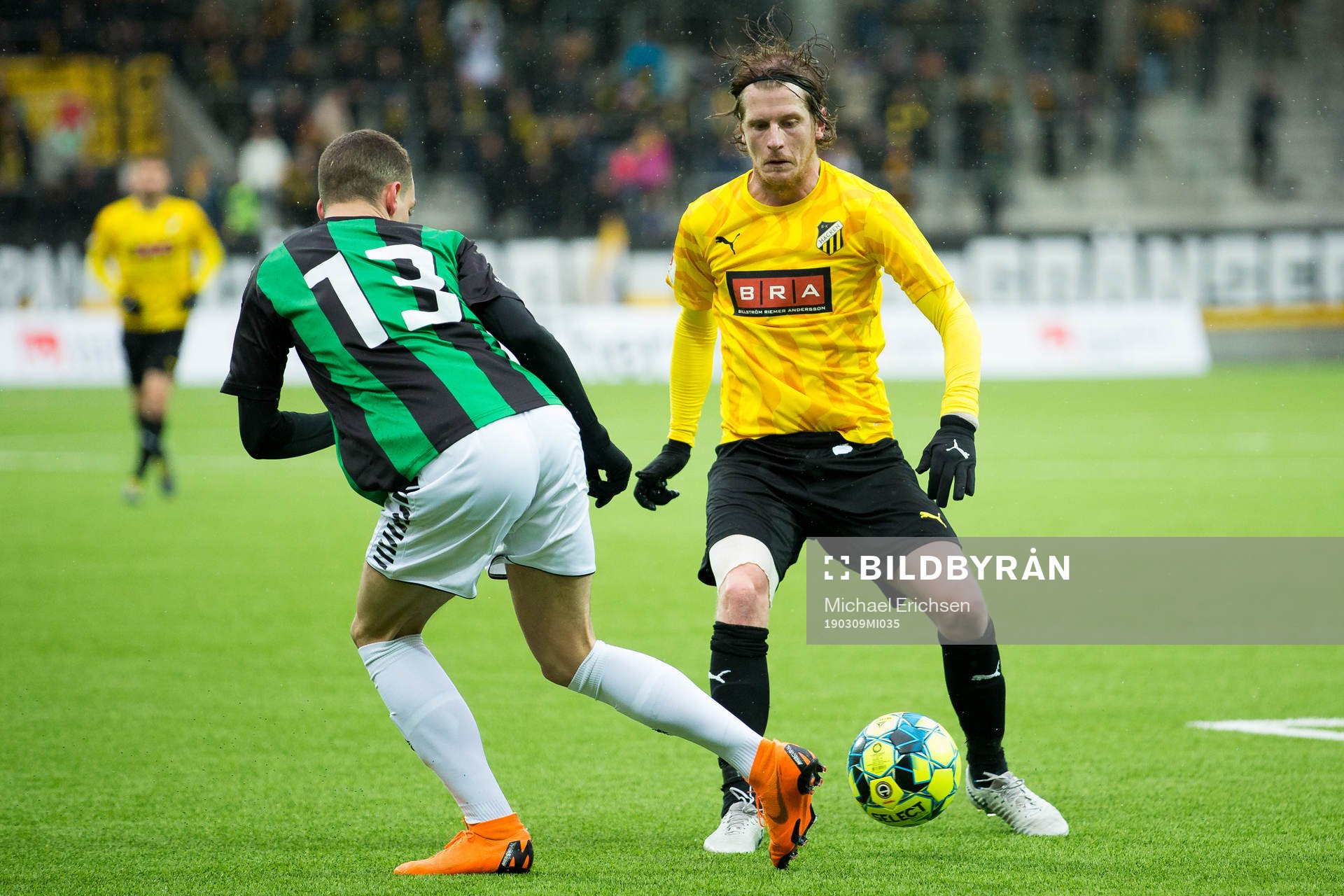 GAIS Arian Kabashi mot Häckens Erik Friberg
