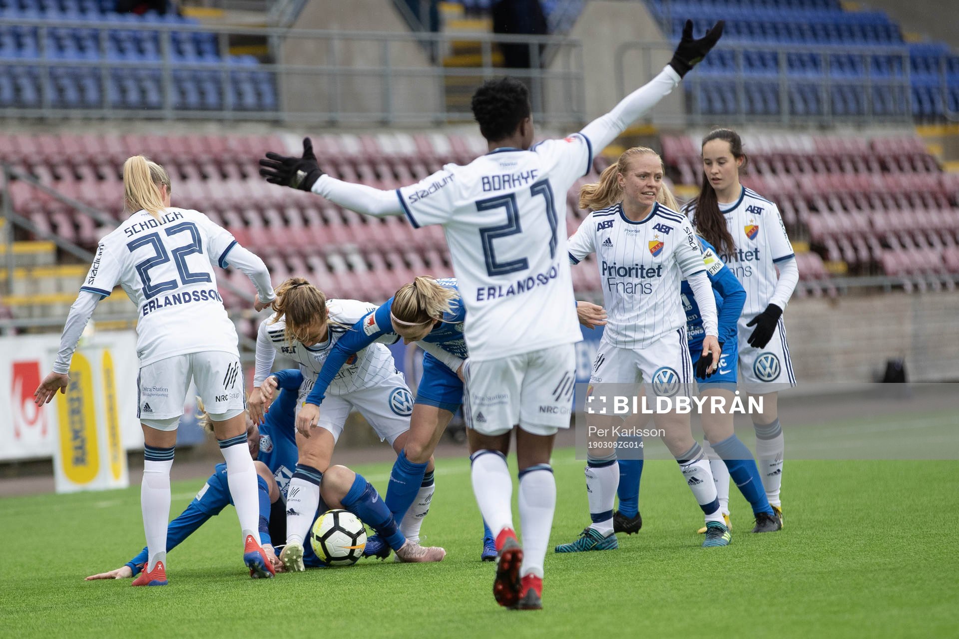 kalabalik i slutet av fotbollsmatchen i Svenska Cupen