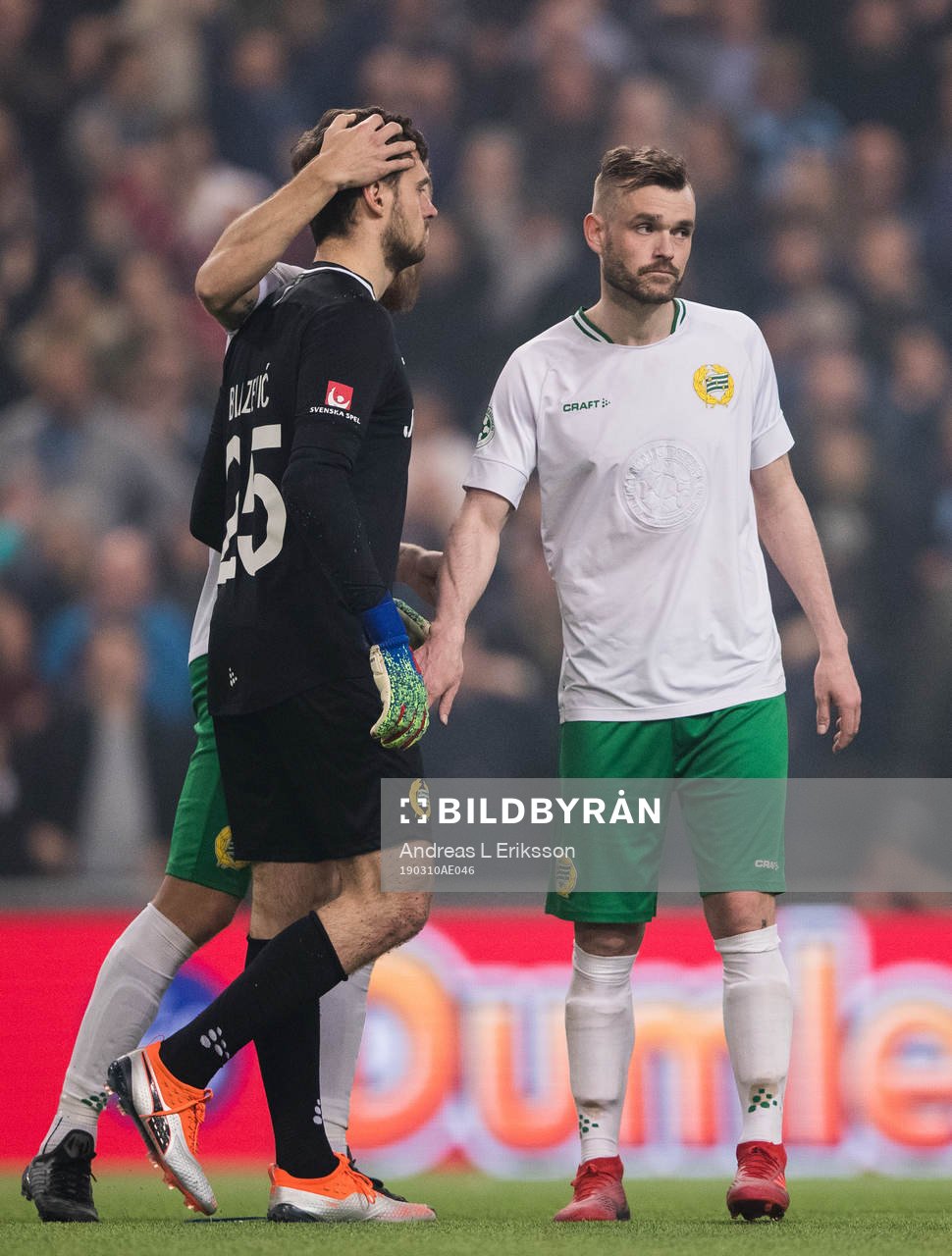 Hammarbys Davor Blazevic och Mads Fenger Nielsen deppar