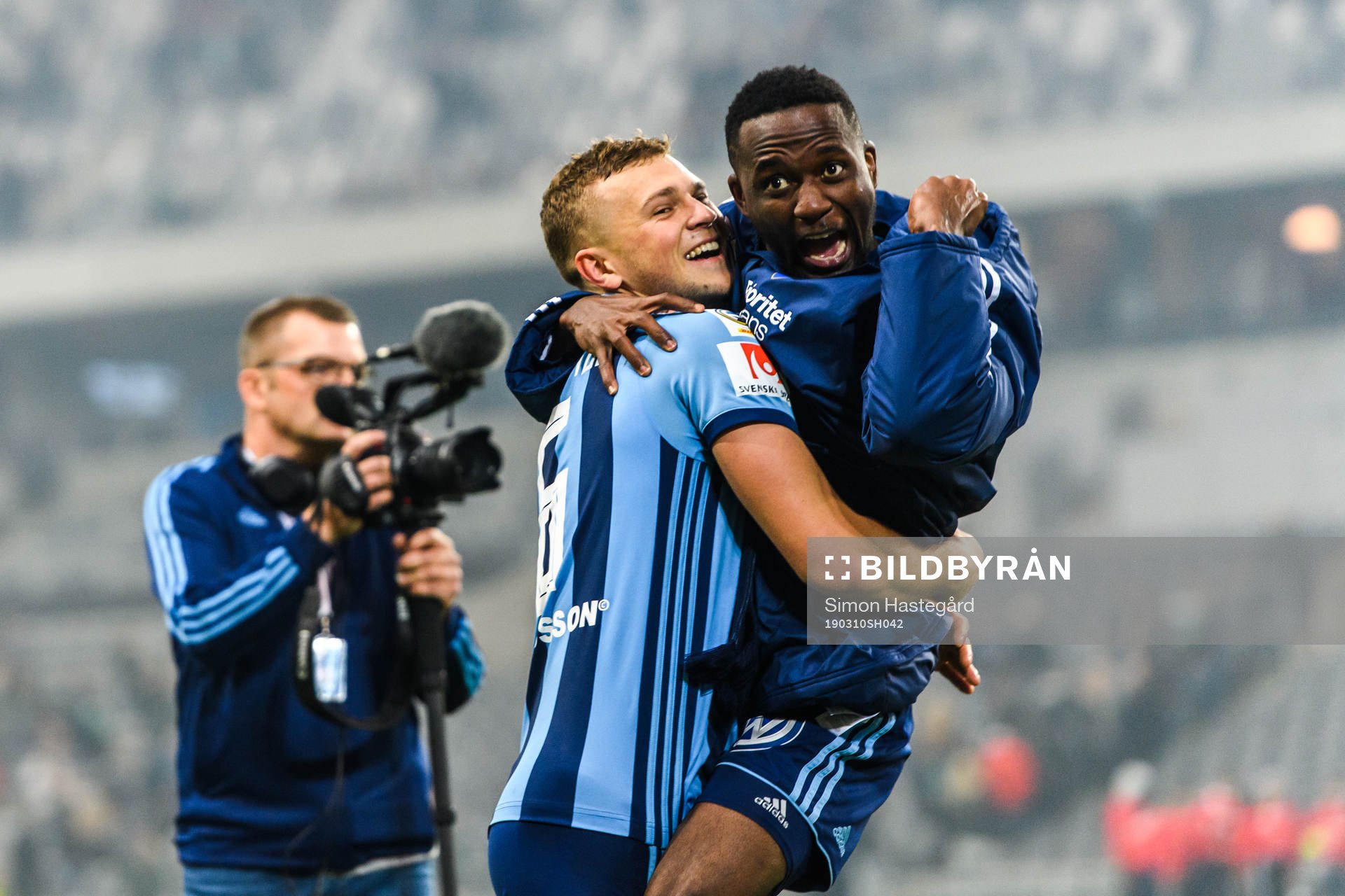 Djurgårdens Jesper Karlström och Mohamed Buya Turay