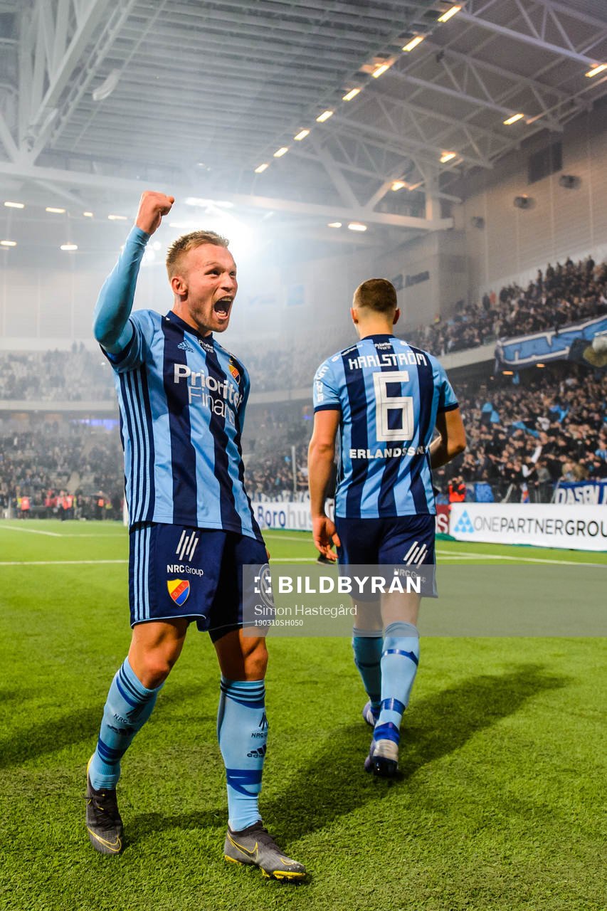 Djurgårdens Nicklas Bärkroth jublar efter kvartsfinalen i Svenska Cupen mellan Djurgården och Hammarby den 10 mars 2019 i Stockholm.