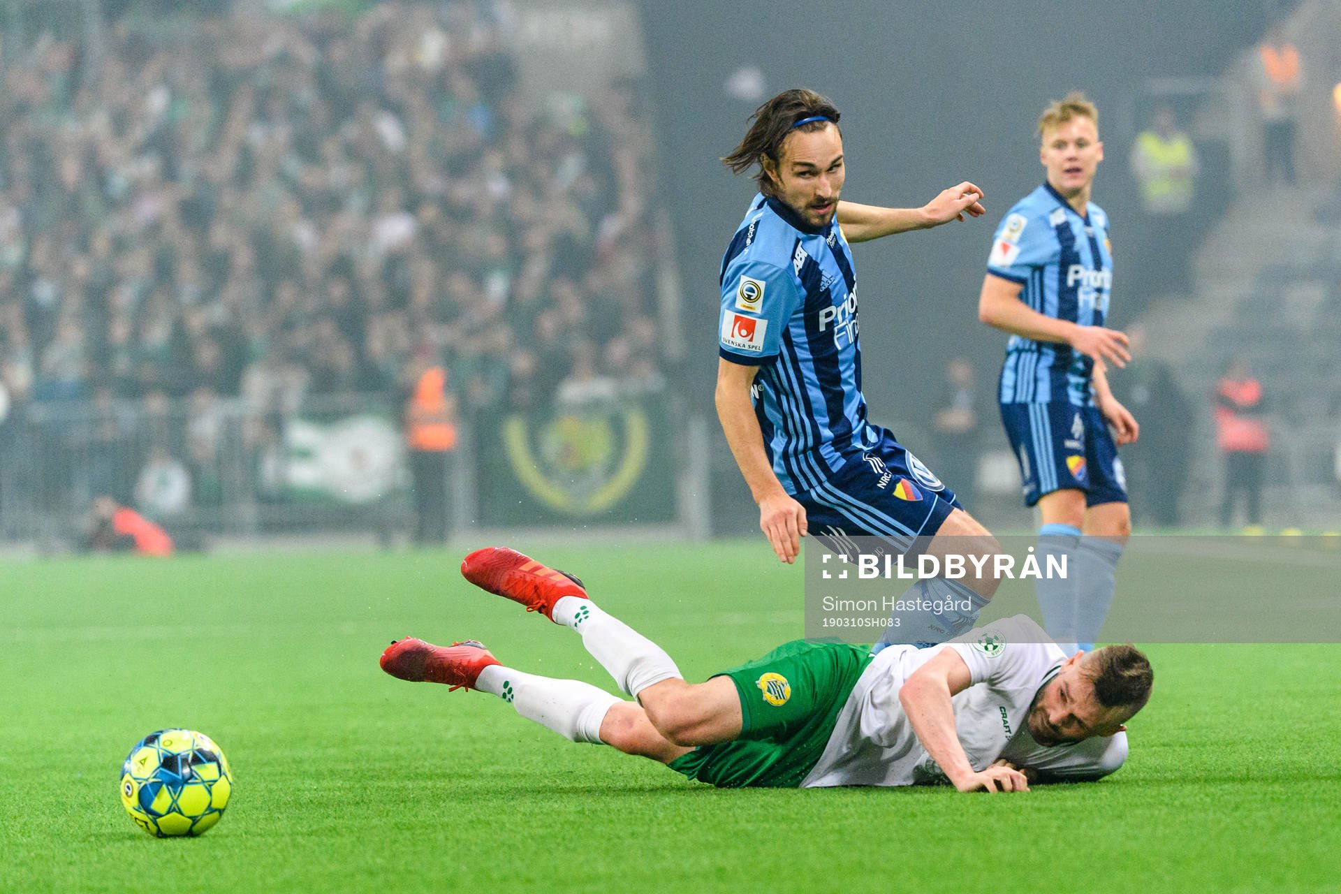 Djurgårdens Kevin Walker och Hammarbys Mads Fenger Nielsen