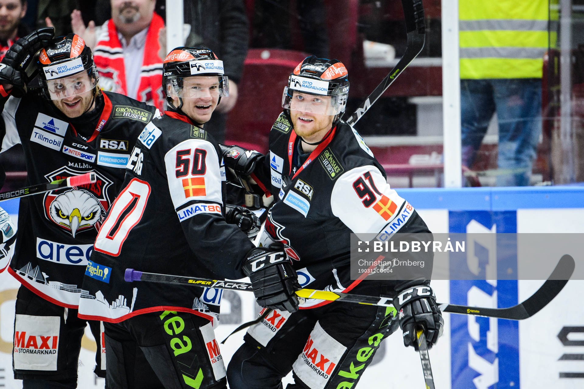 Malmö Redhawks Max Görtz jublar