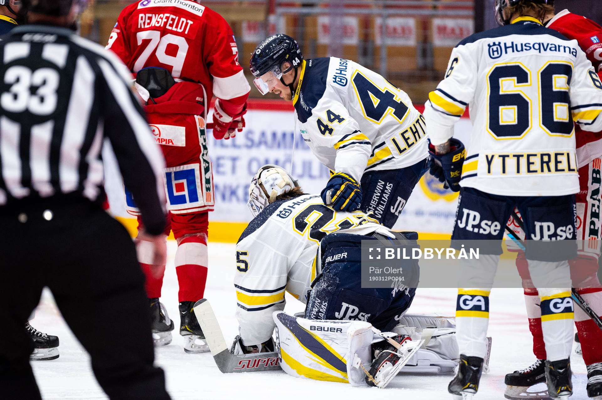 s målvakt Felix Sandström och Mikko Lehtonen