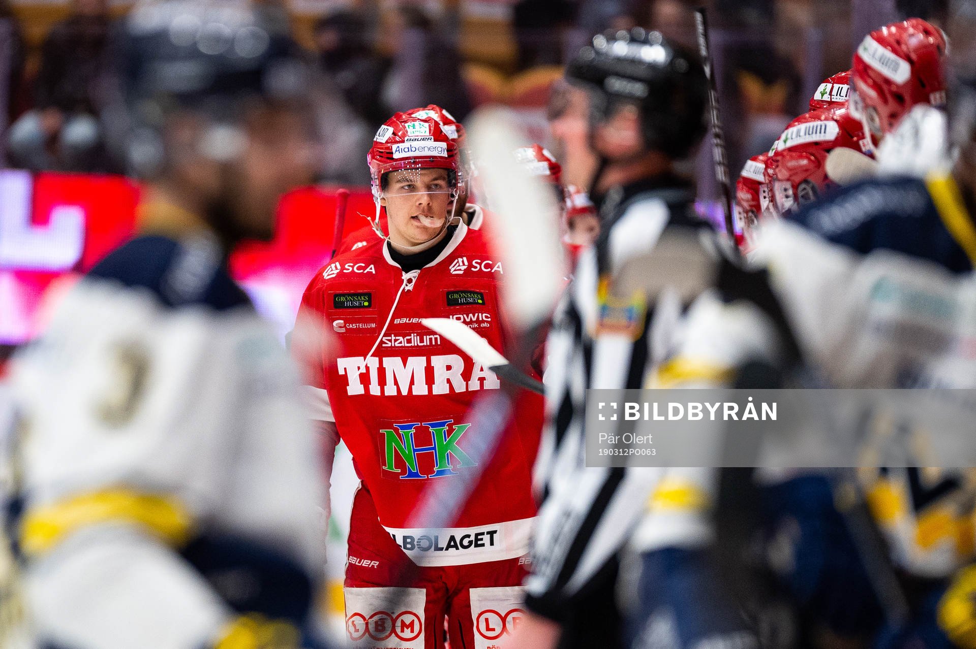 Timrås Filip Hållander jublar