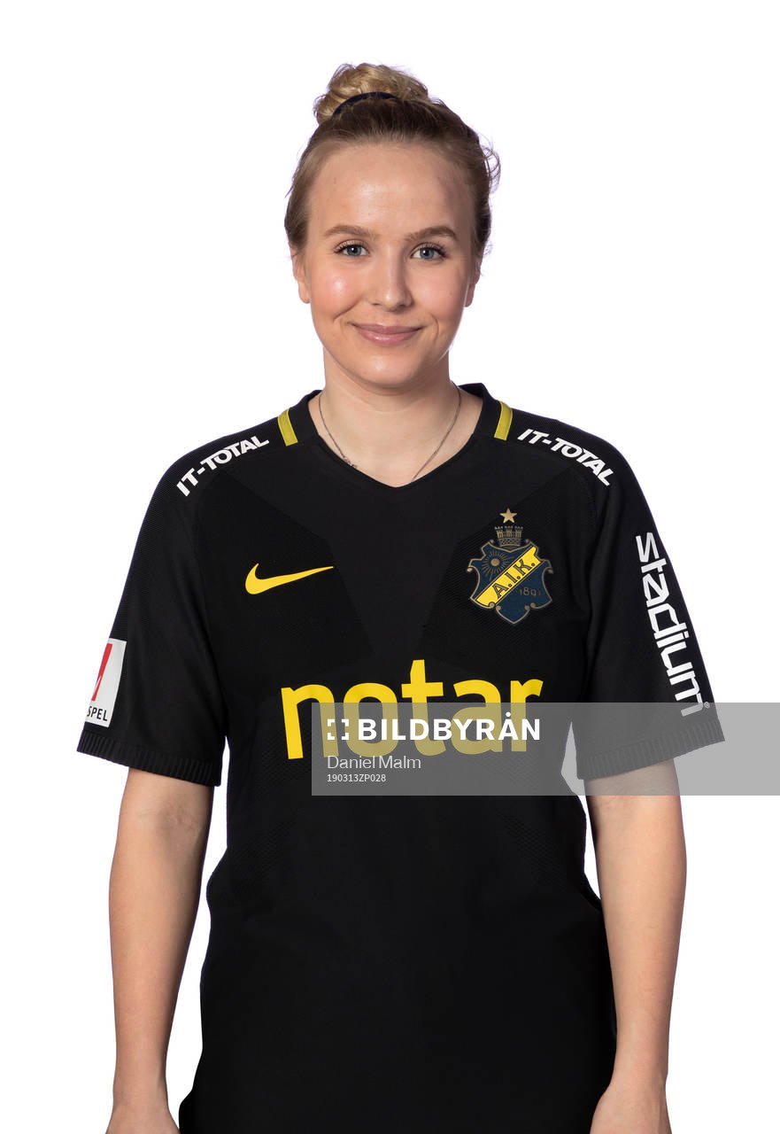 AIK:s Rebecca Rulander poserar för ett porträtt den 13 mars 2019 i Stockholm.