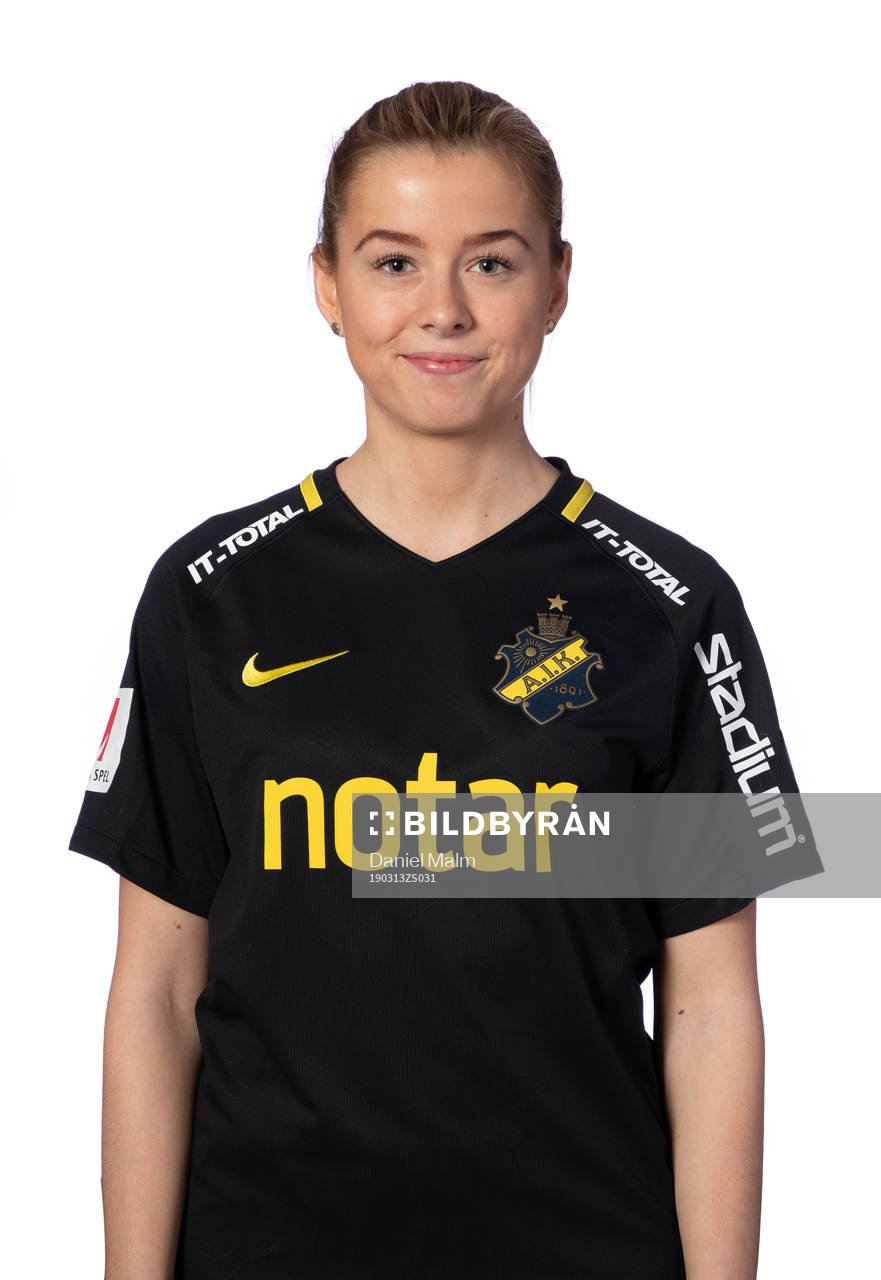 AIK:s Emma Danielsson poserar för ett porträtt den 13 mars 2019 i Stockholm.