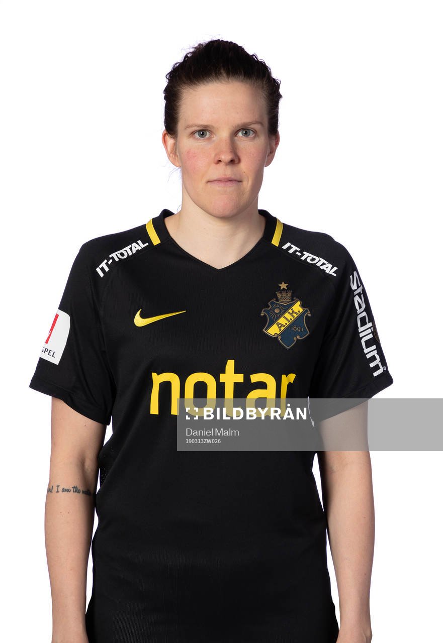 s Caroline Röstlund