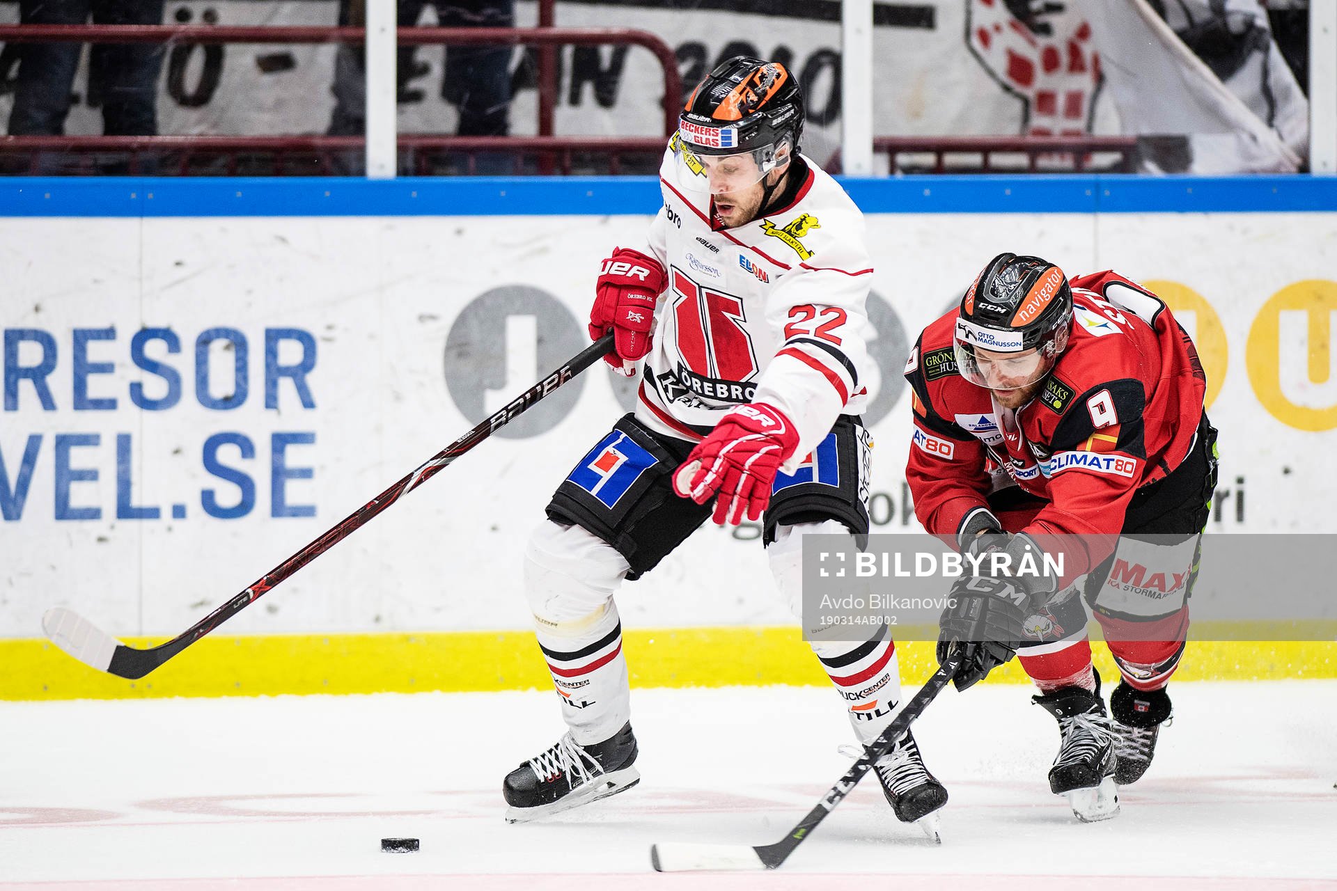 Örebros Jonathan Andersson och Malmö Redhawks Frederik