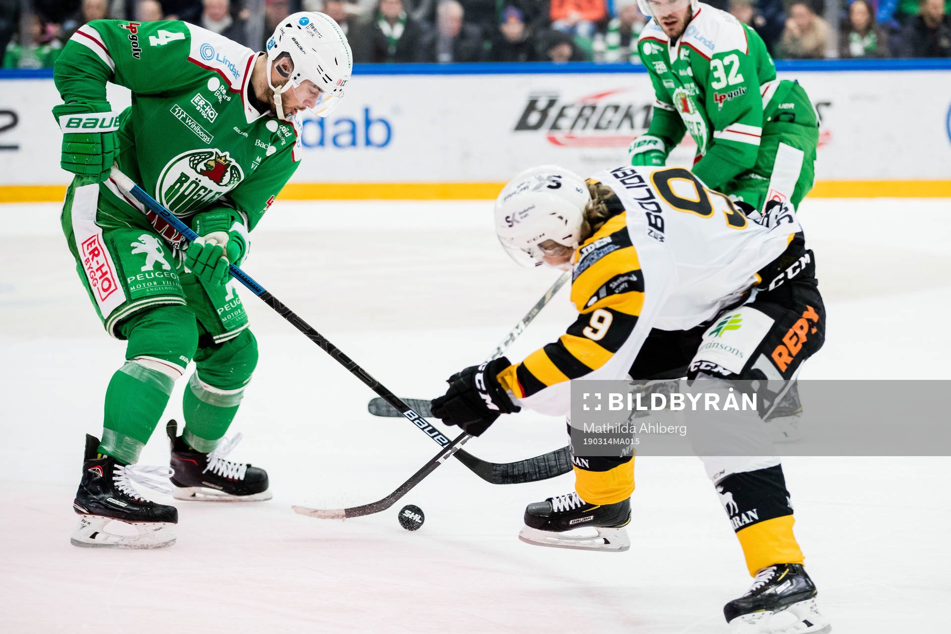 Rögles Kodie Curran och Skellefteås Tim Söderlund