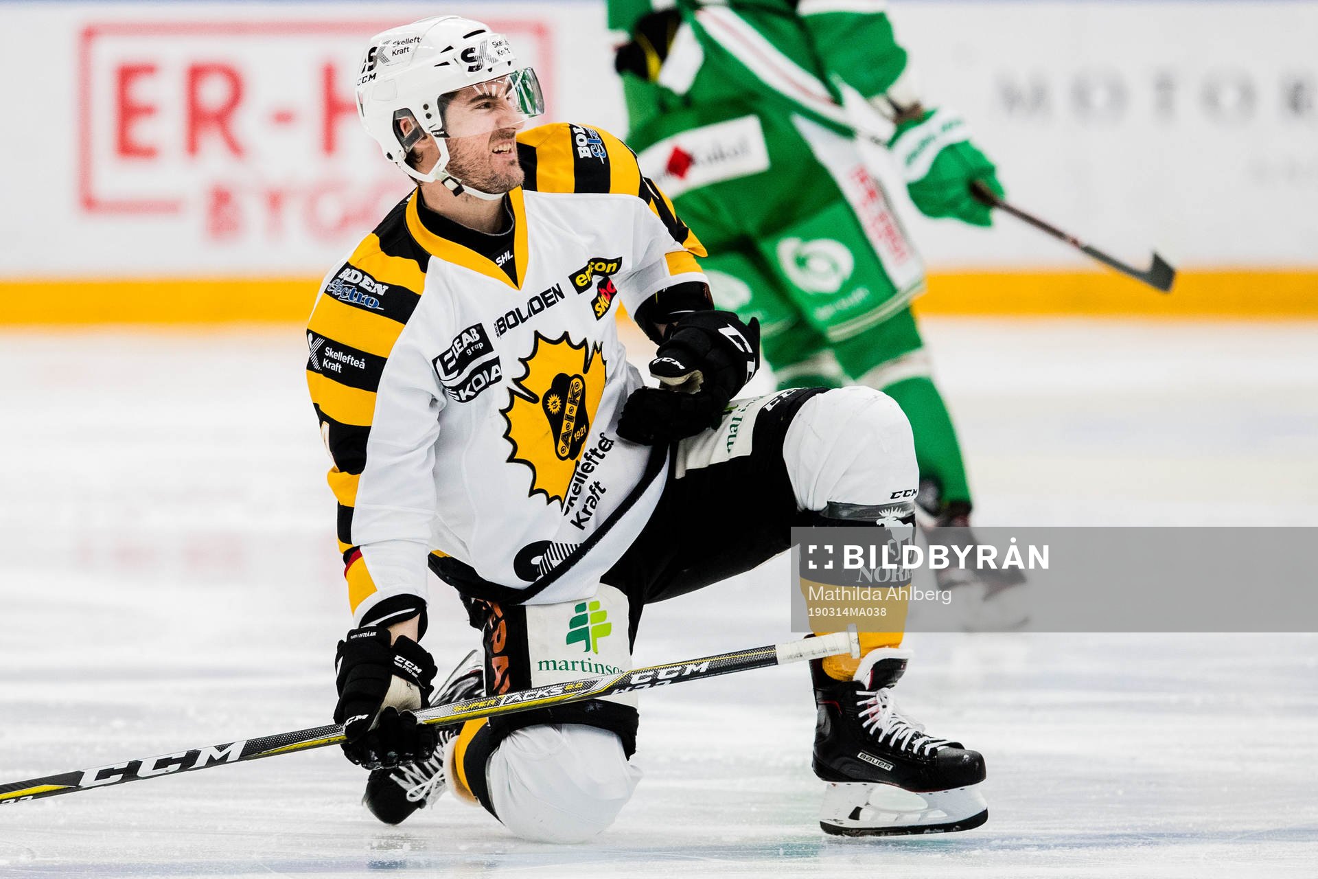 Skellefteås Bud Holloway grimaserar