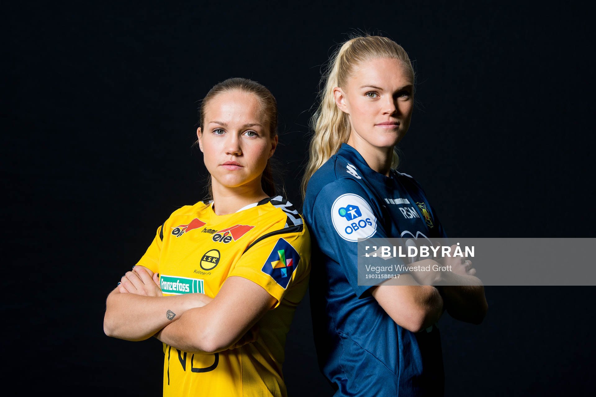 Guro Reiten of LSK Kvinner and Kristine Leine of Røa pose