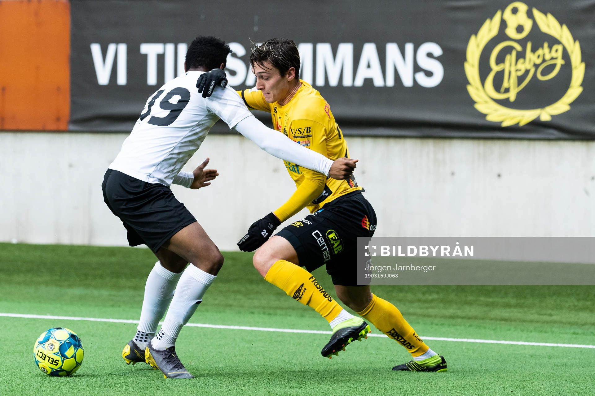 Elfsborgs Jonathan Levi och Örebros Nadir Ayeva