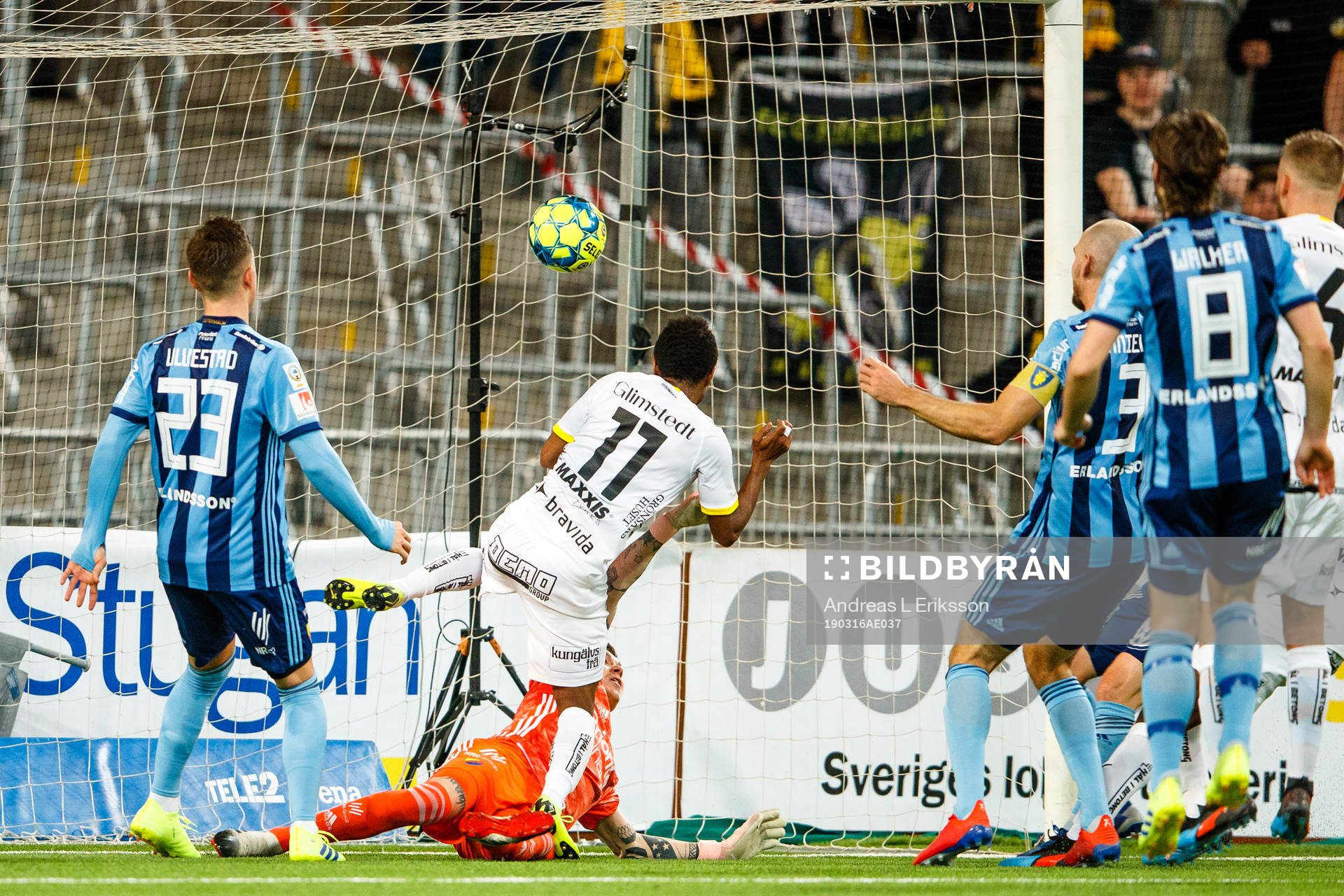 Häckens Nasiru Mohammed gör 1-1
