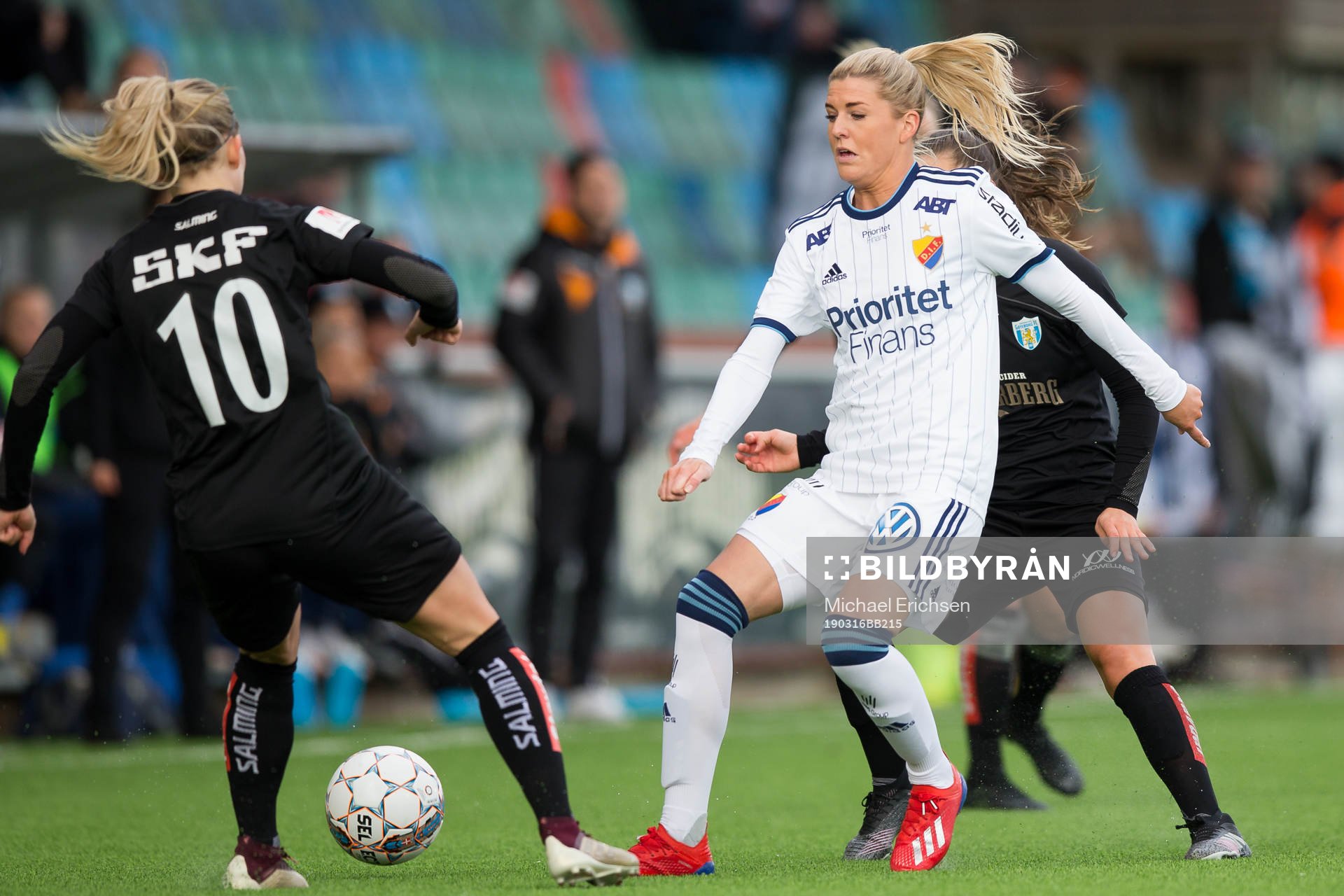 Djurgårdens Olivia Schough mot Göteborgs Elin Rubensson