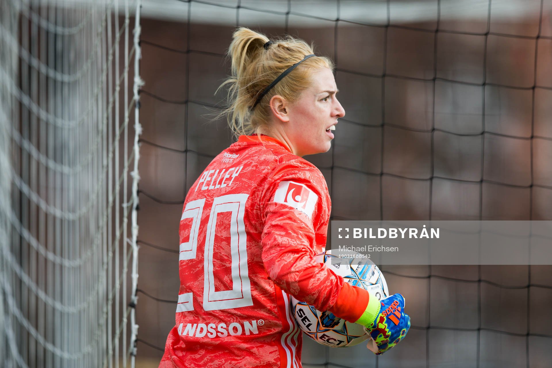 Djurgårdens målvakt Jennifer Pelley