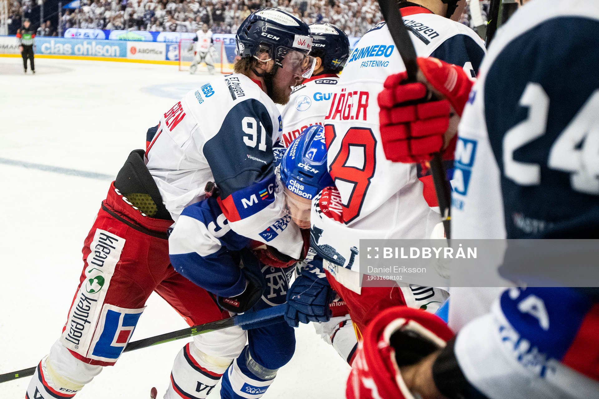 Västerviks Mikael Hedlundoch Leksands Marcus Karlberg