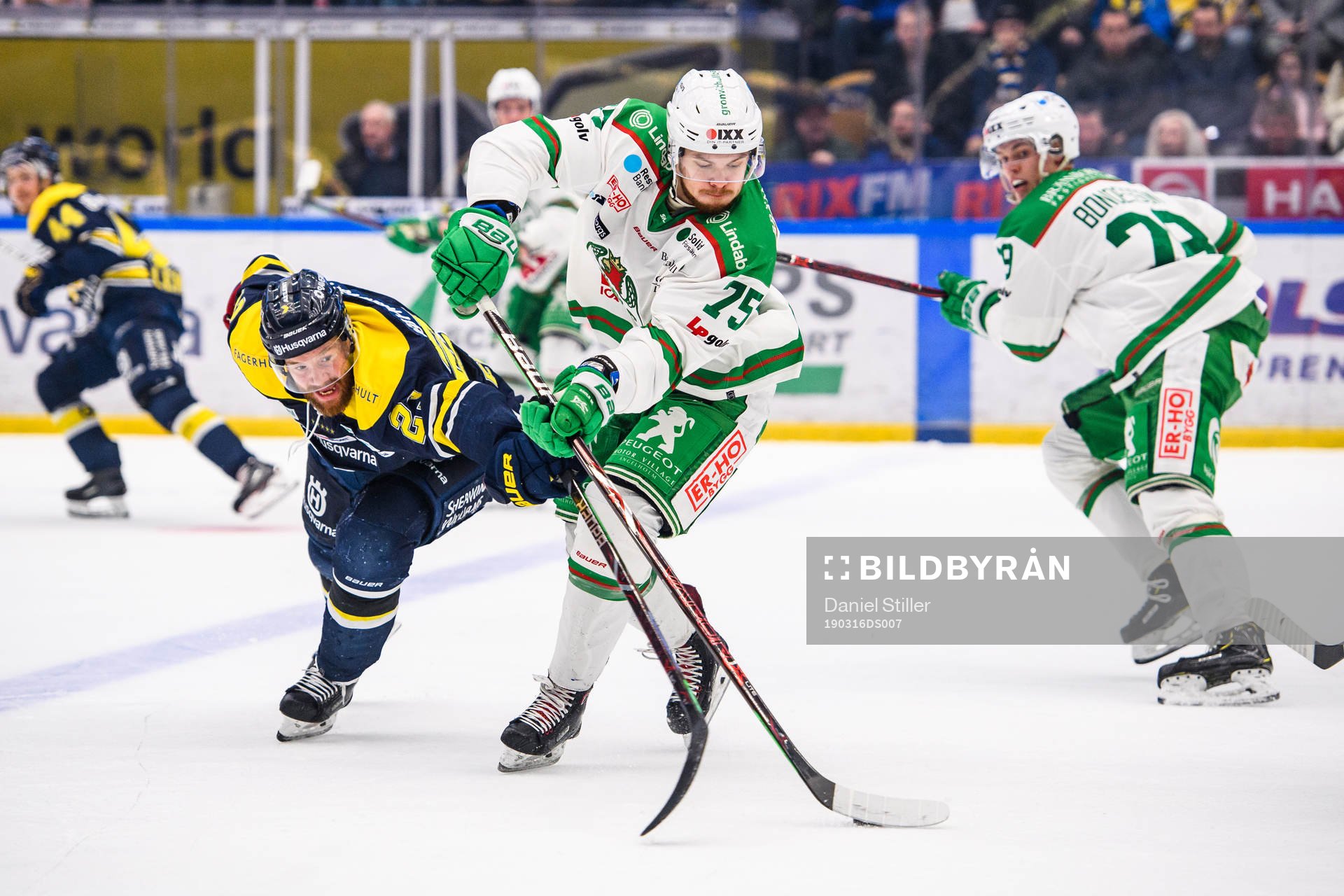 s Kristofer Berglund och Rögles Lucas Elvenes