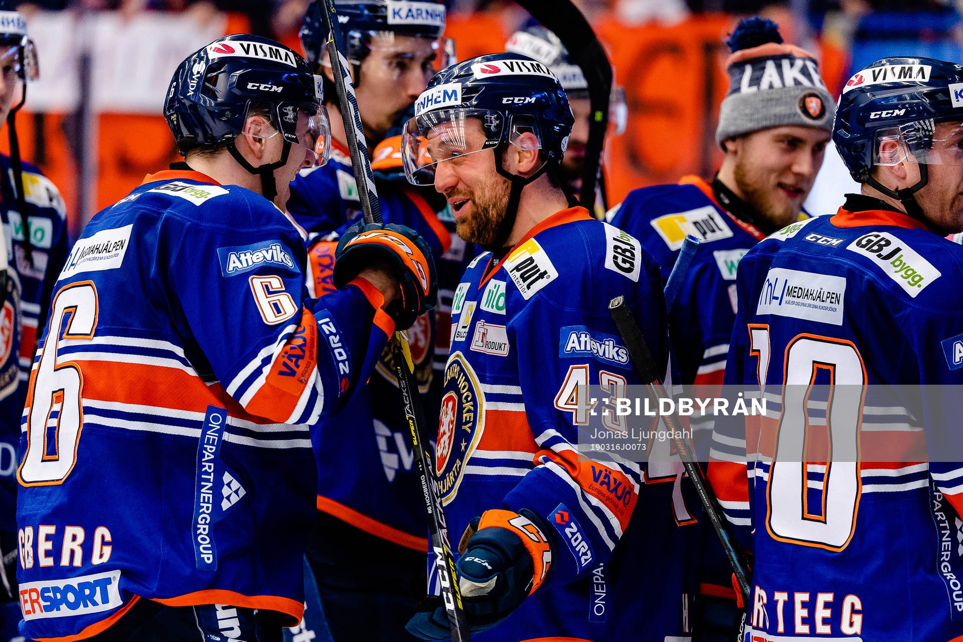 Växjös Linus Högberg och Nichlas Hardt jublar