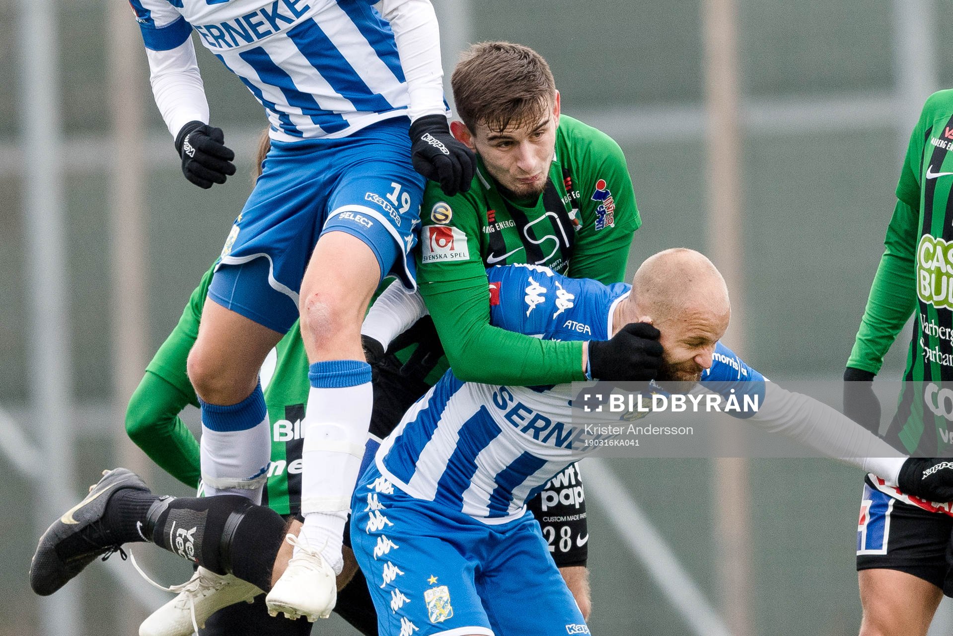 Varbergs Erion Sadiku och IFK Göteborgs Robin Söder