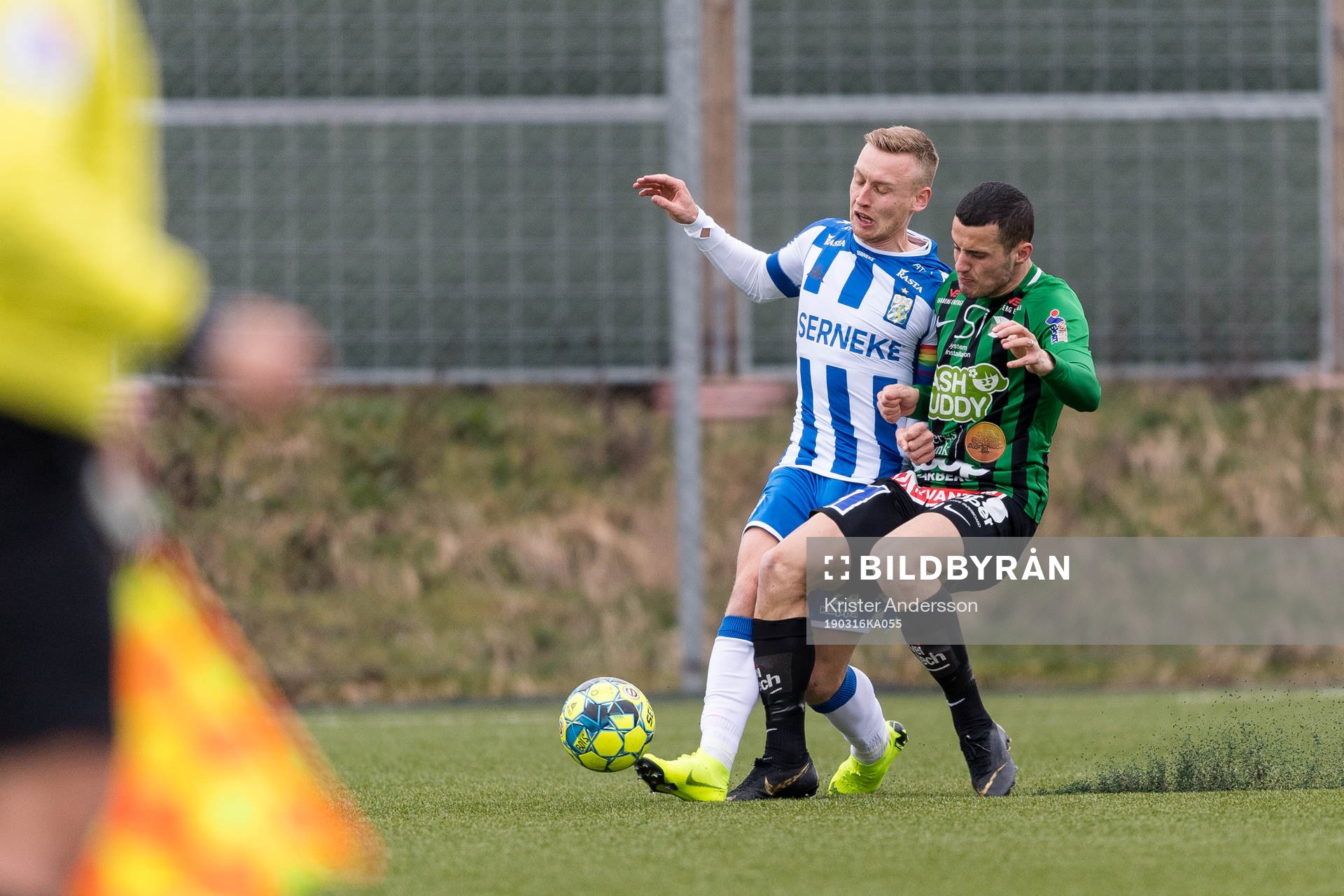 IFK Göteborgs Sebastian Ohlsson och Varbergs Astrit