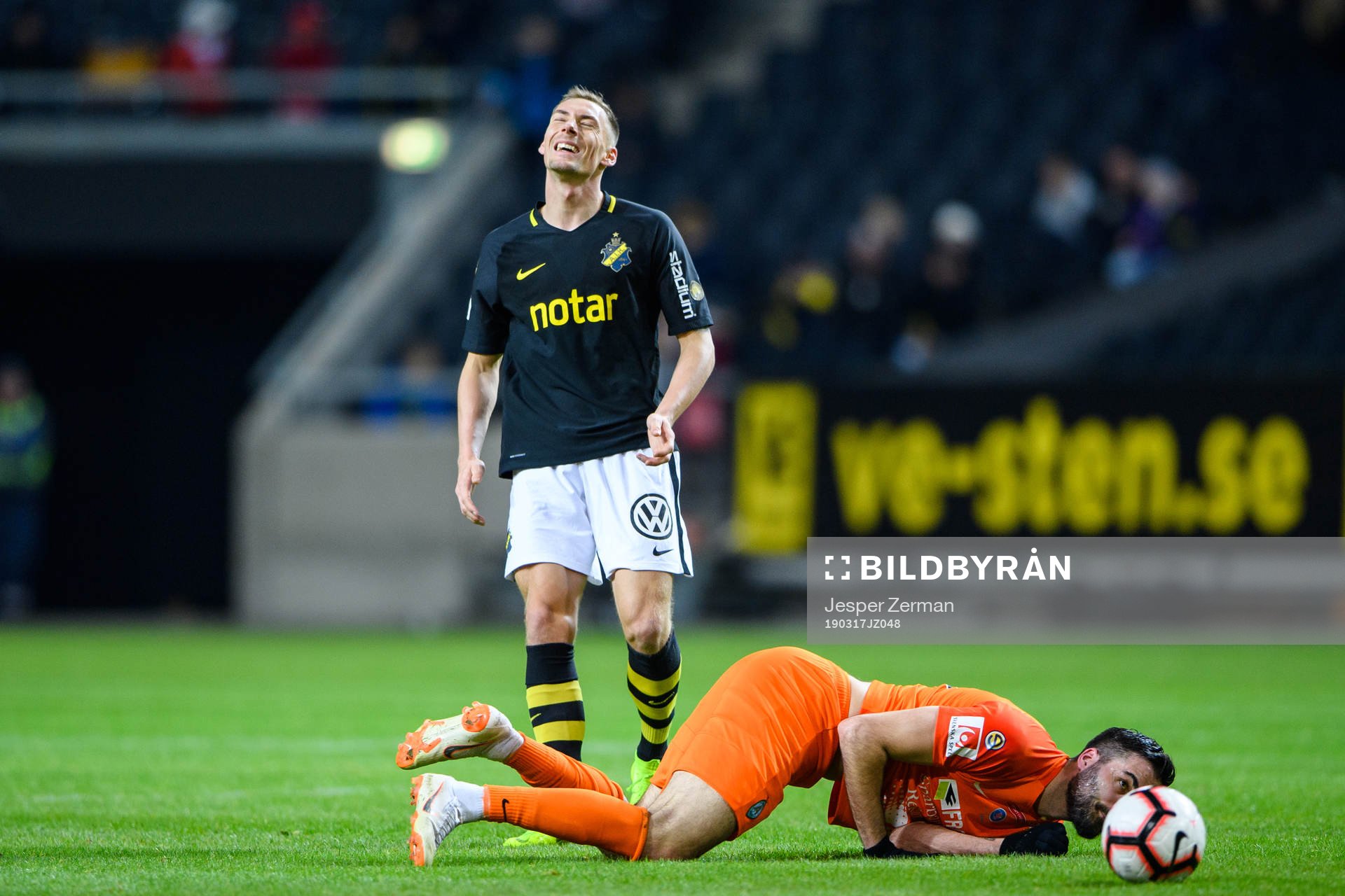s Magnar Ödegaard reagerar