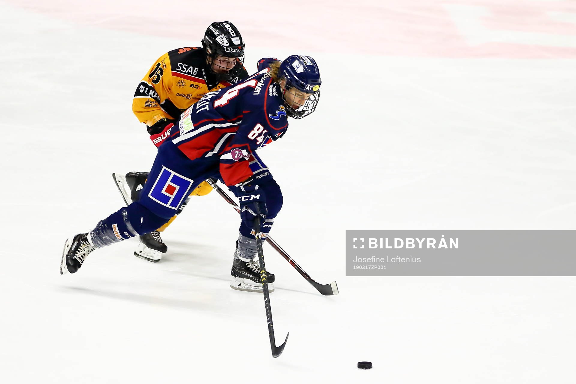 Linköpings Emilia Ramboldt och Luleås Petra Nieminen