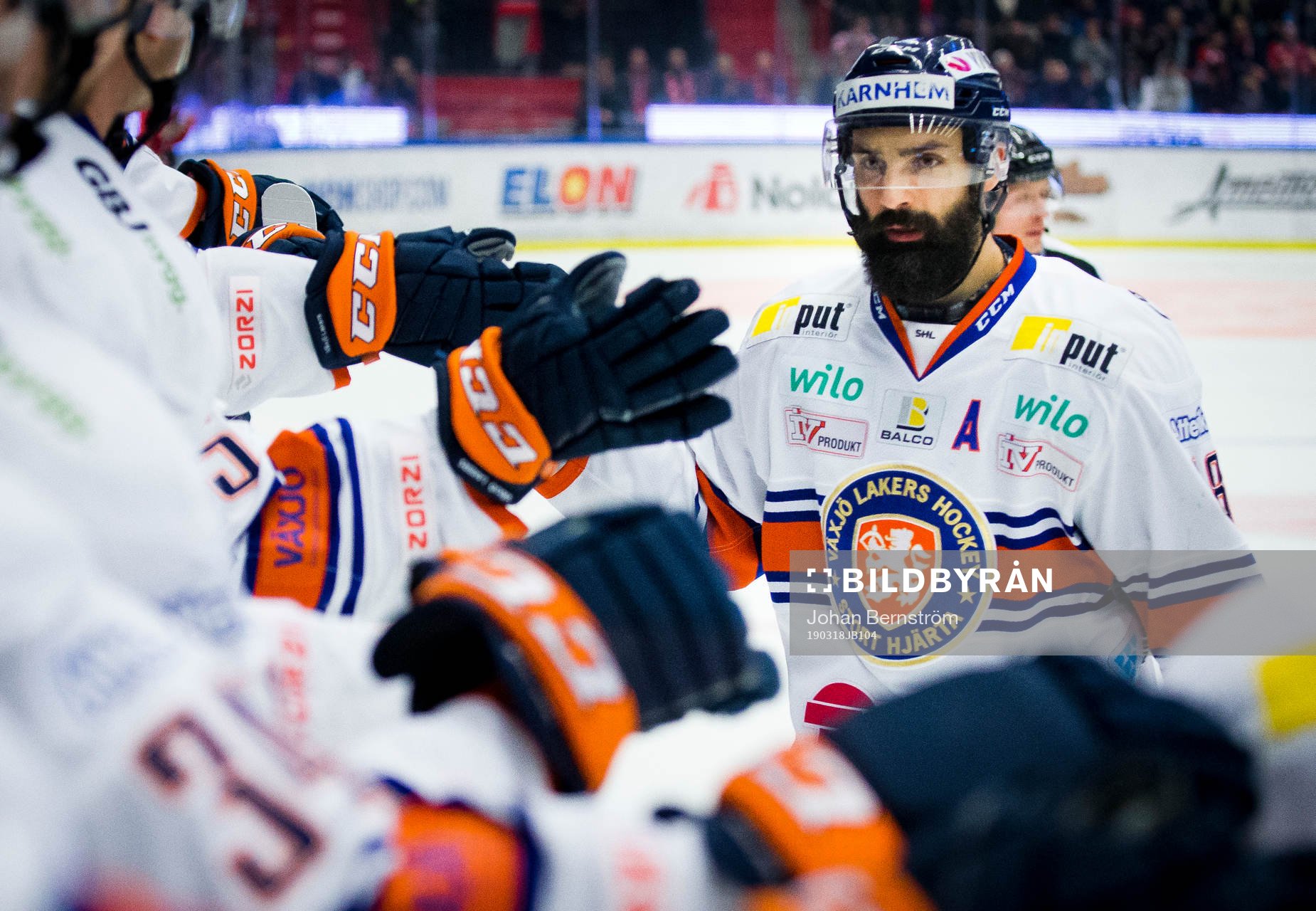 Växjös Daniel Rahimi jublar vid 1-1 målet