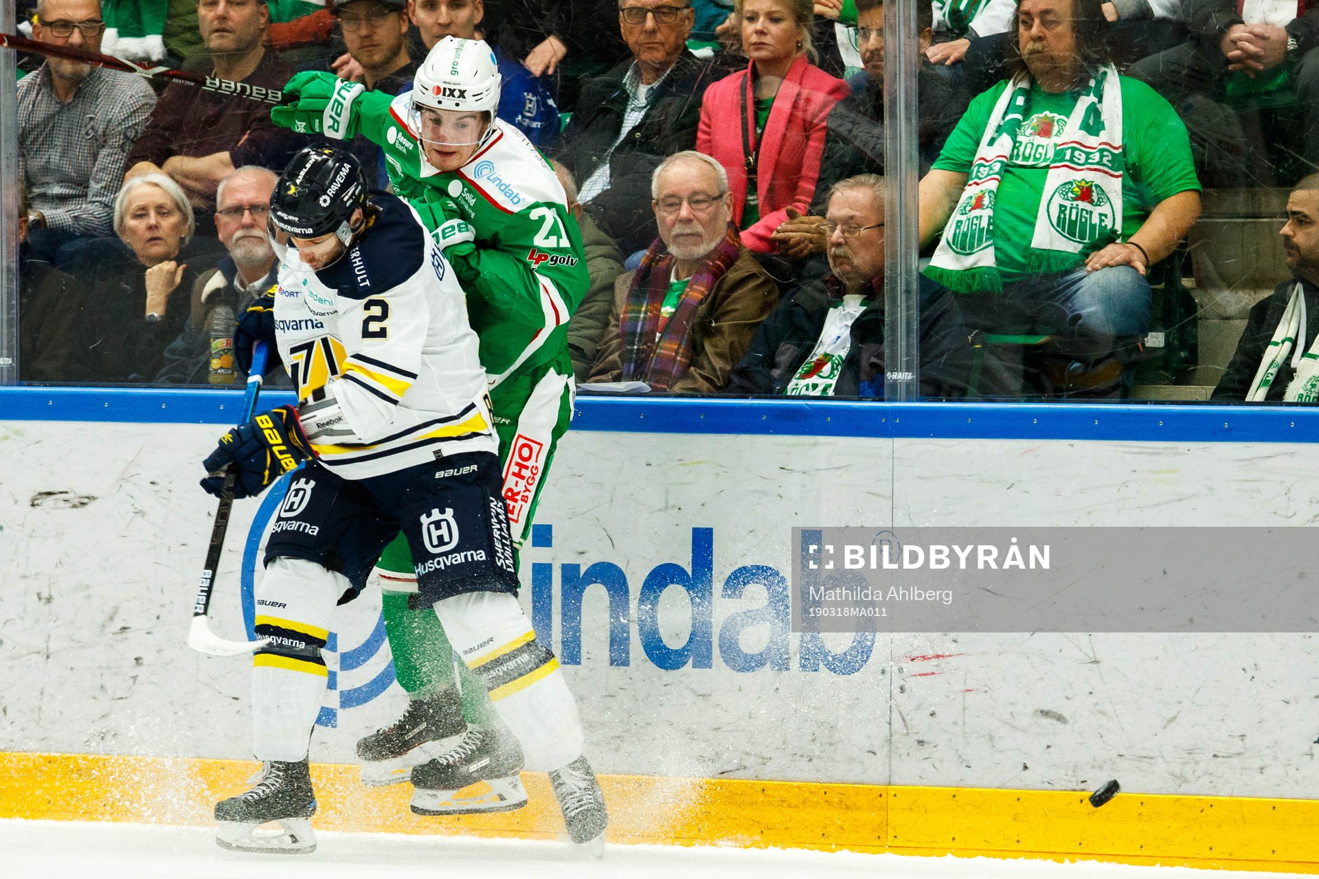 s Kristofer Berglund och Rögles Nils Höglander