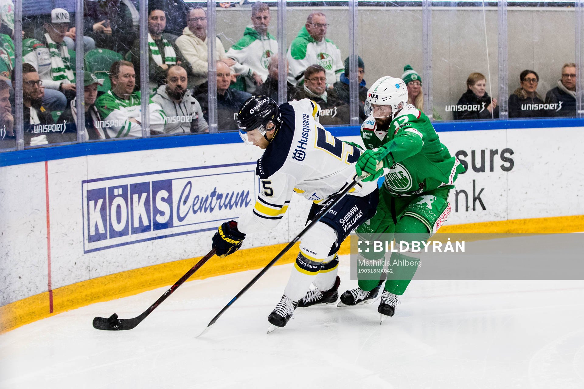 s Martin Fehérváry och Rögles Taylor Matson