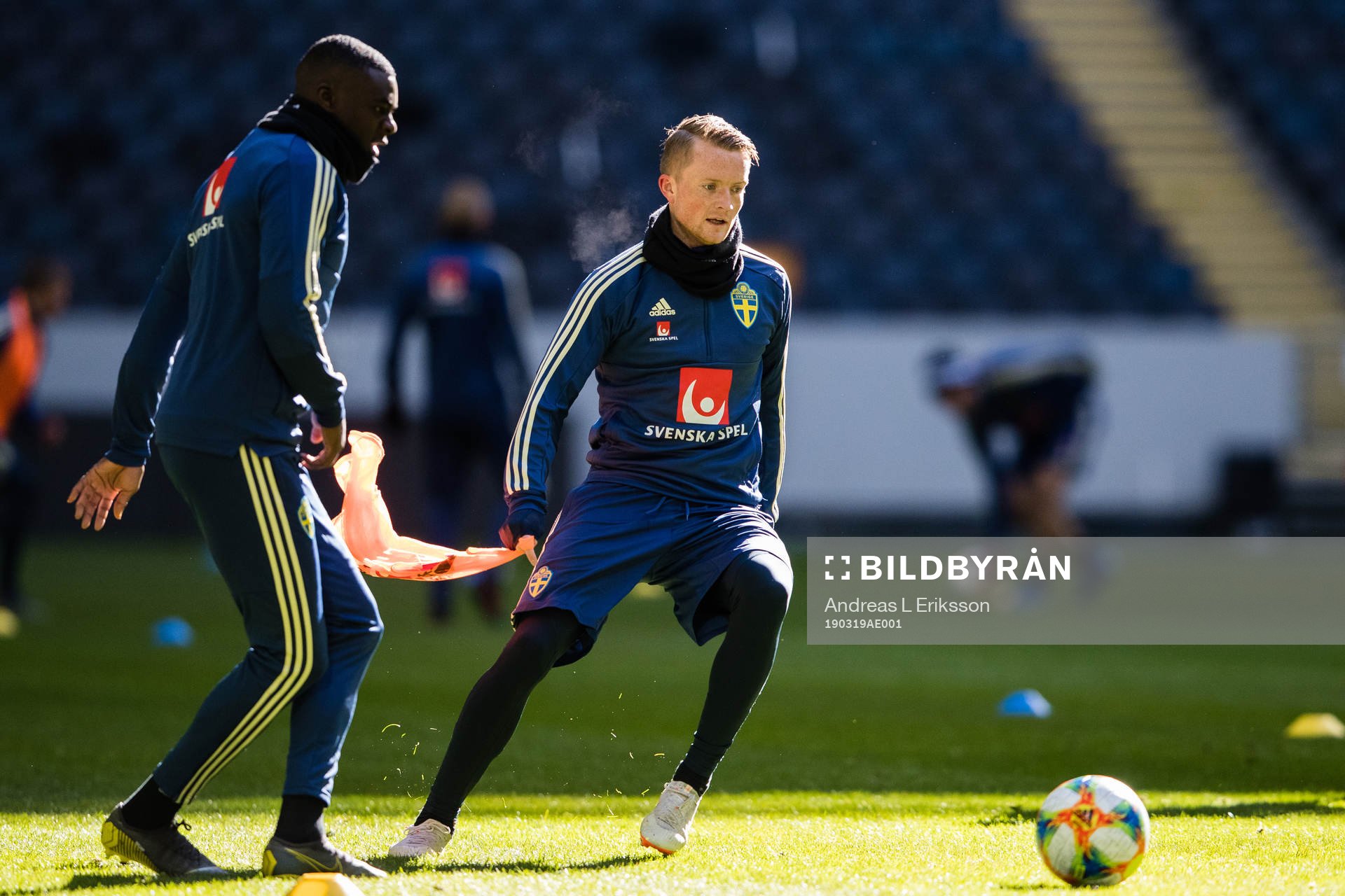 Ken Sema and Sam Larsson of Sweden