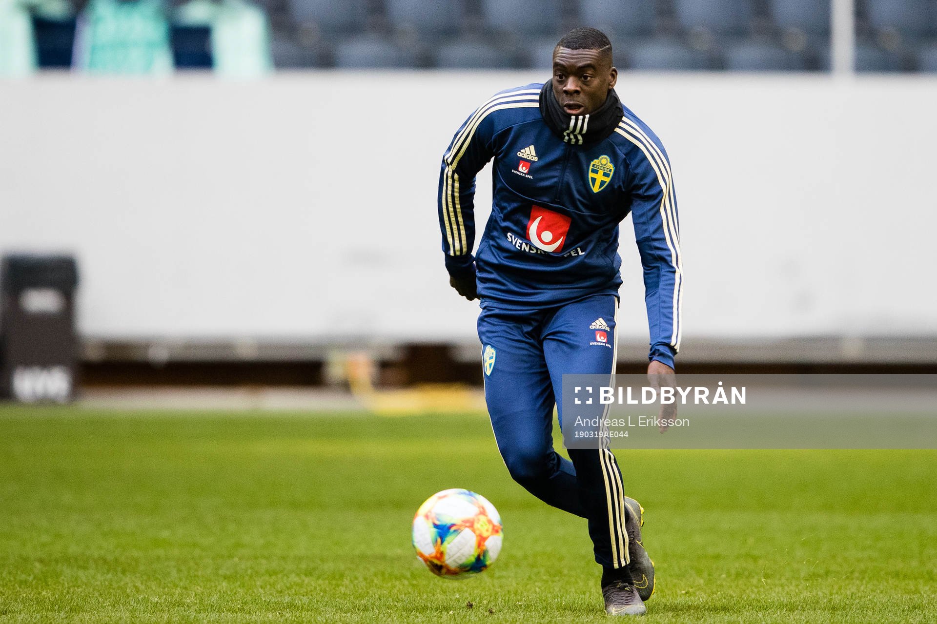 Ken Sema of Sweden