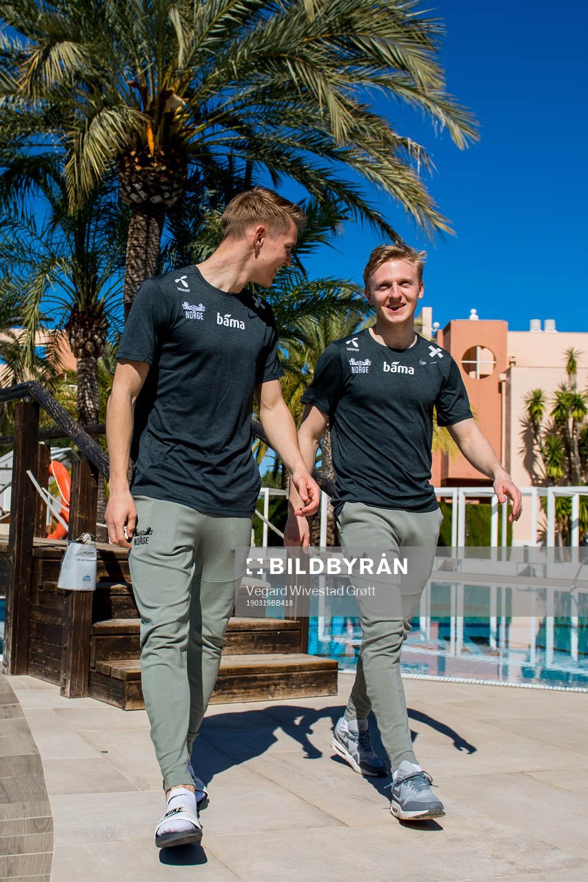 Martin Ødegaard and Mats Møller Dæhli of Norway