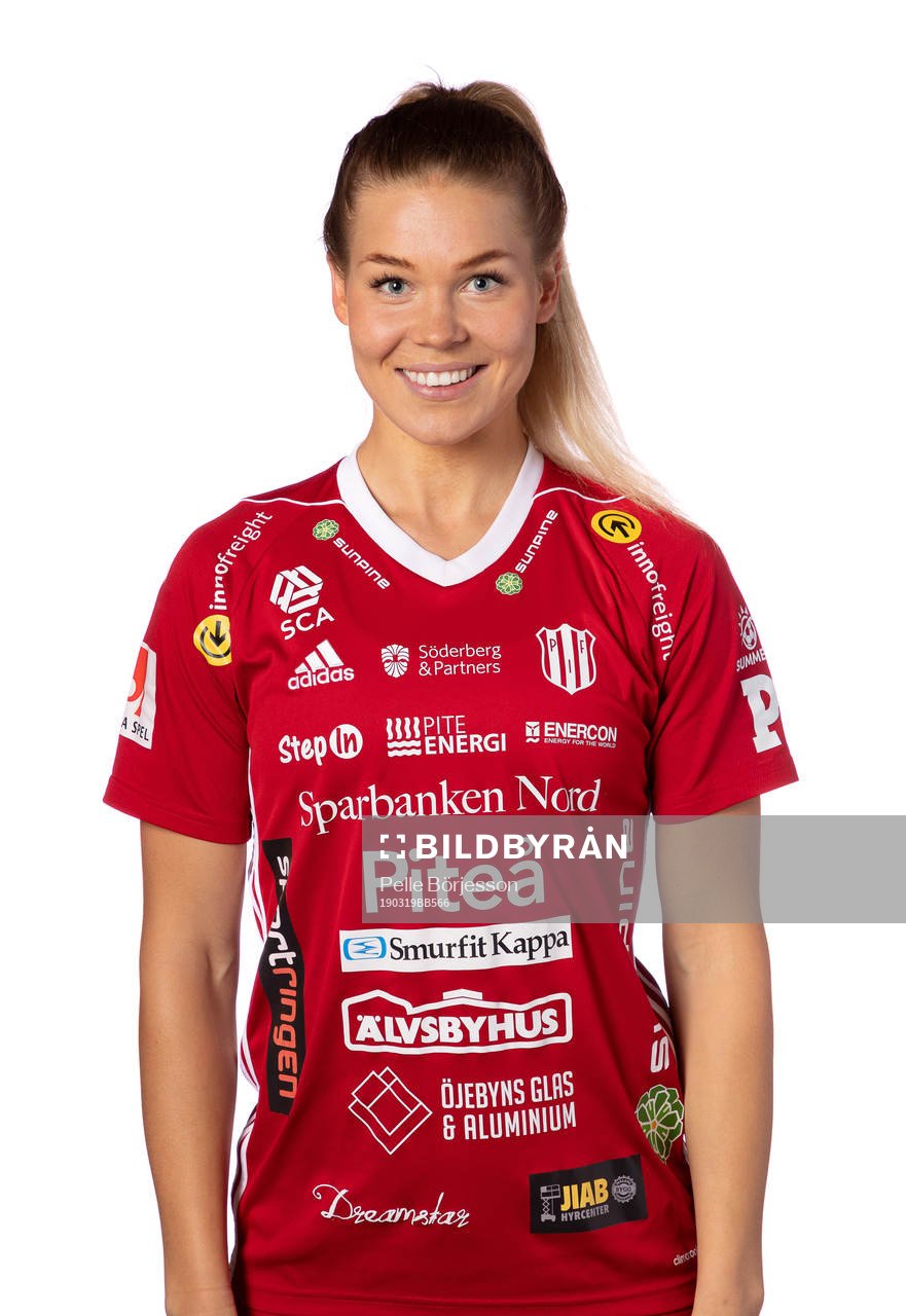  Piteås Nina Jakobsson poserar för ett porträtt den 19 mars 2019 i Piteå.