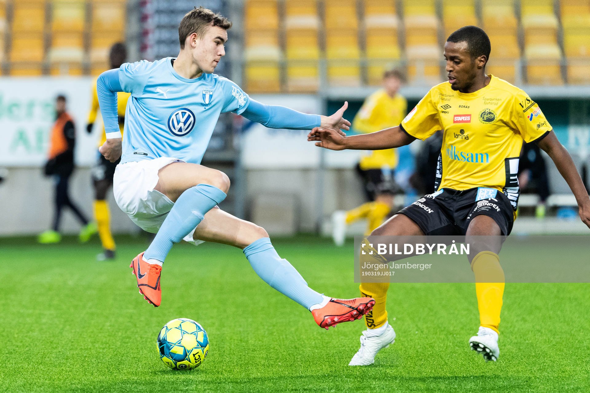 Malmö FF´s Aleksander Nilsson och Elfsborgs Prince Isaac