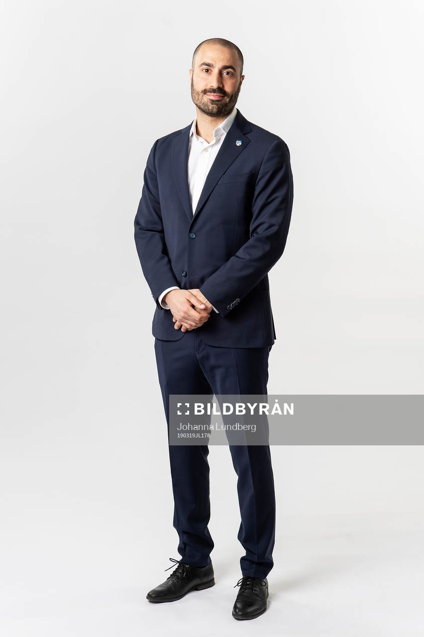 Kaveh Sarvari, SEF