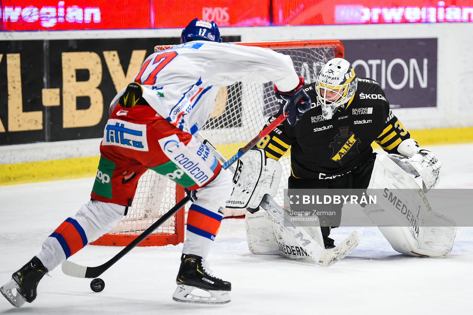 s målvakt Johannes Jönsson