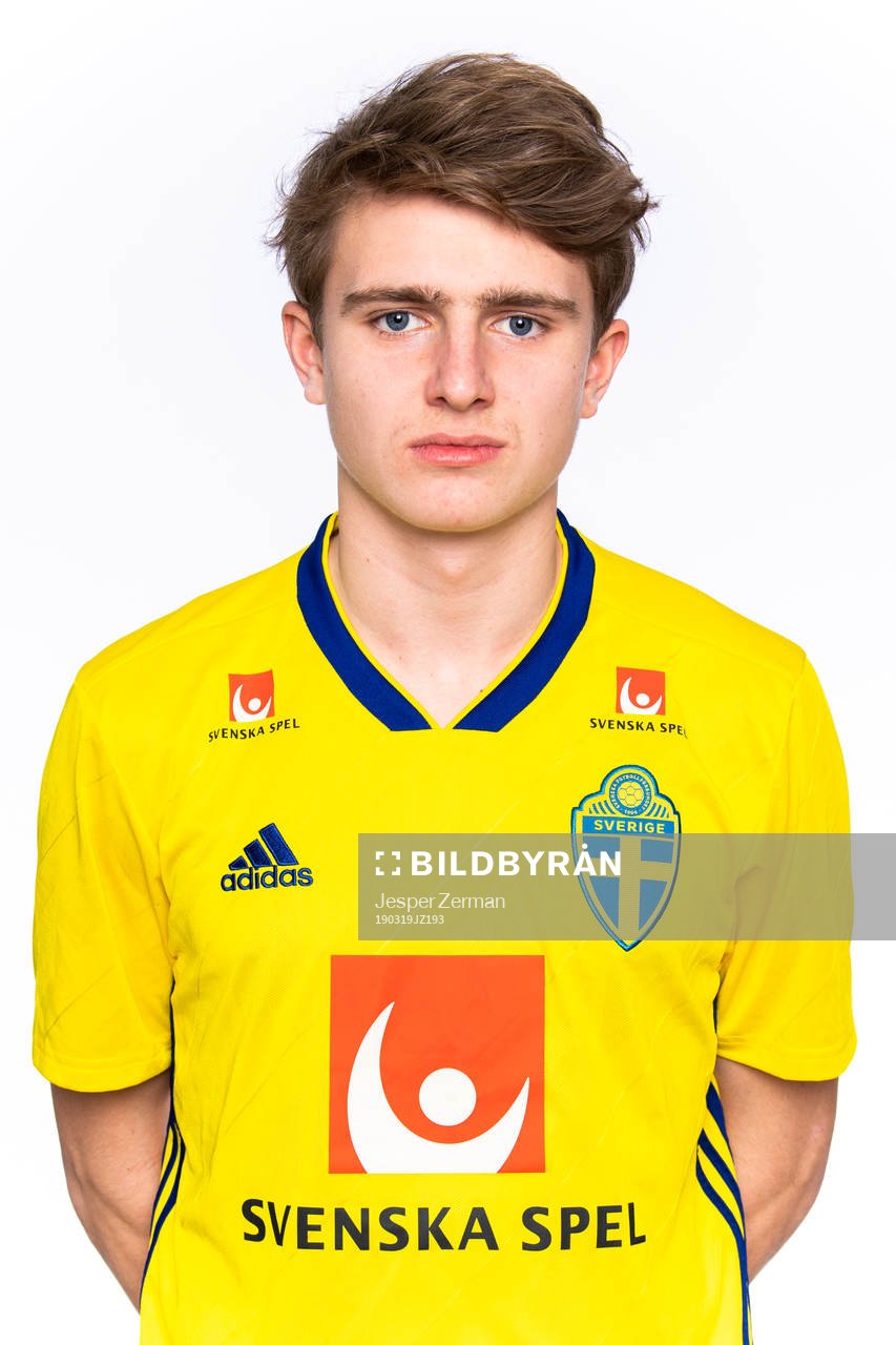 Ludvig Carlius i P18-landslaget