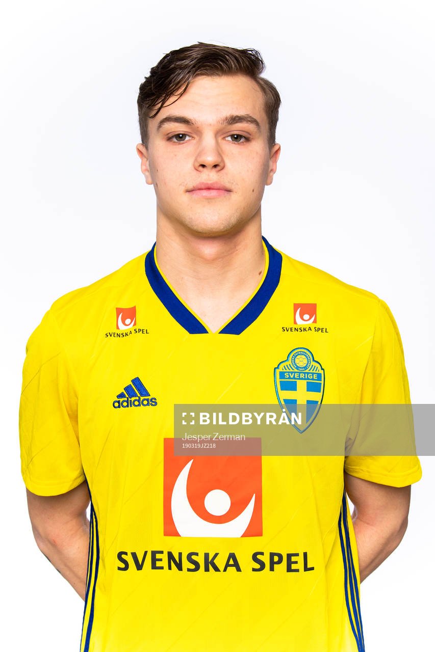 Julian Larsson i P18-landslaget