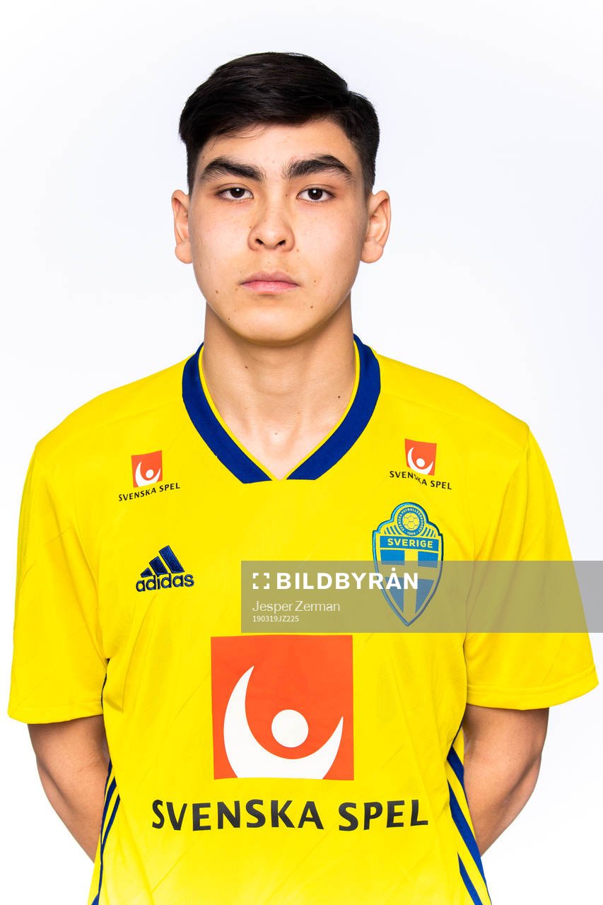 Eric Kahl i P18-landslaget