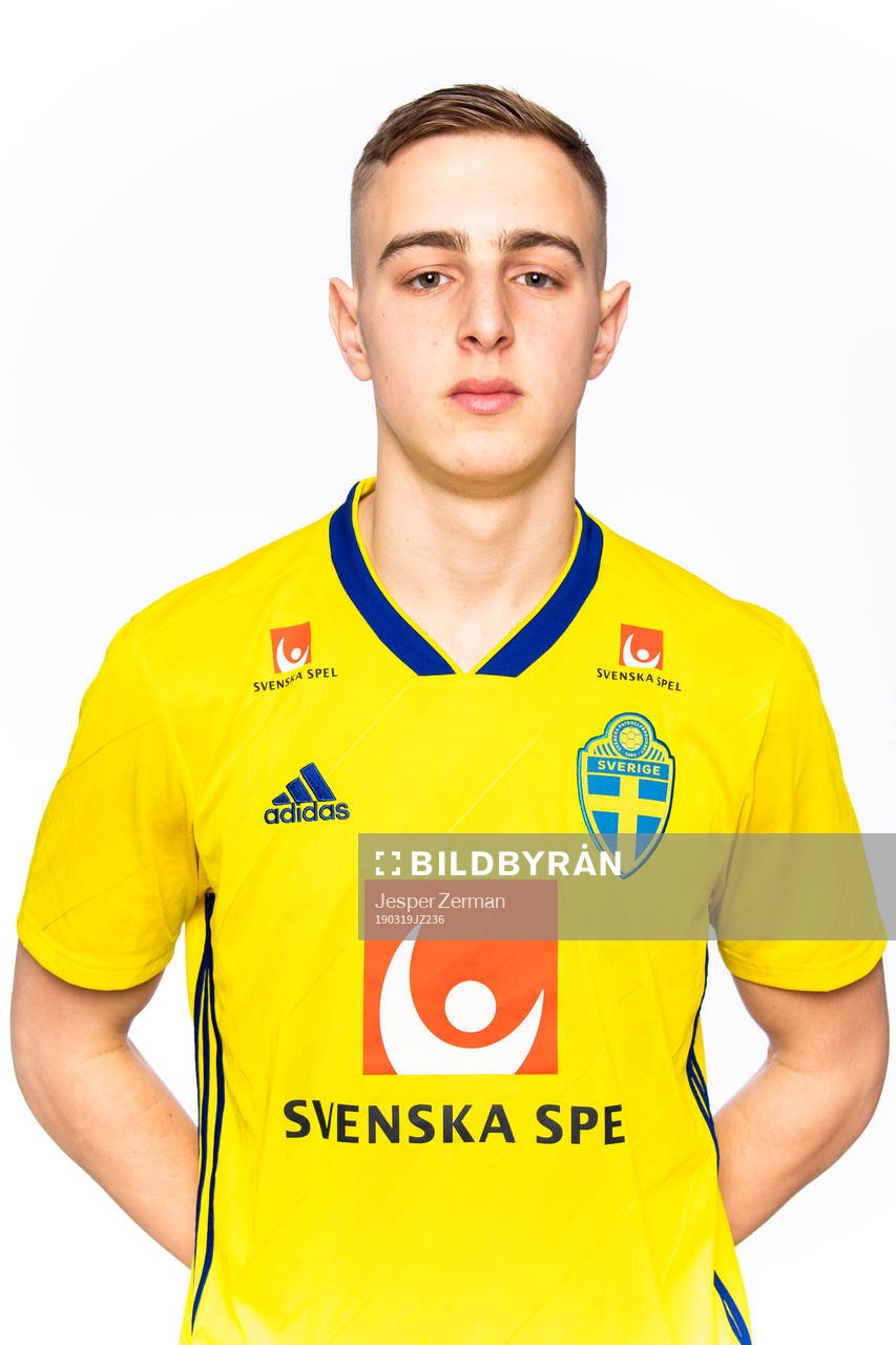 Amel Mujanic i P18-landslaget