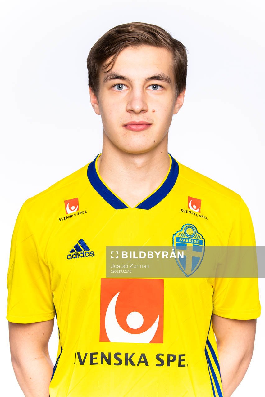 Lukas Lindbäck i P18-landslaget