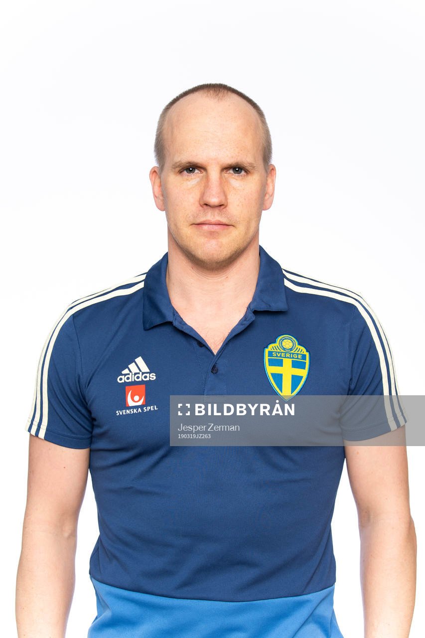 Fysioterapeut Anders Onsbacke i P18-landslaget