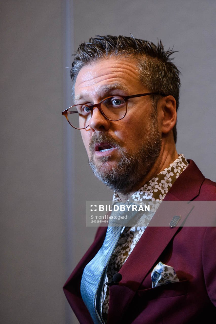 s tränare Rikard Norling