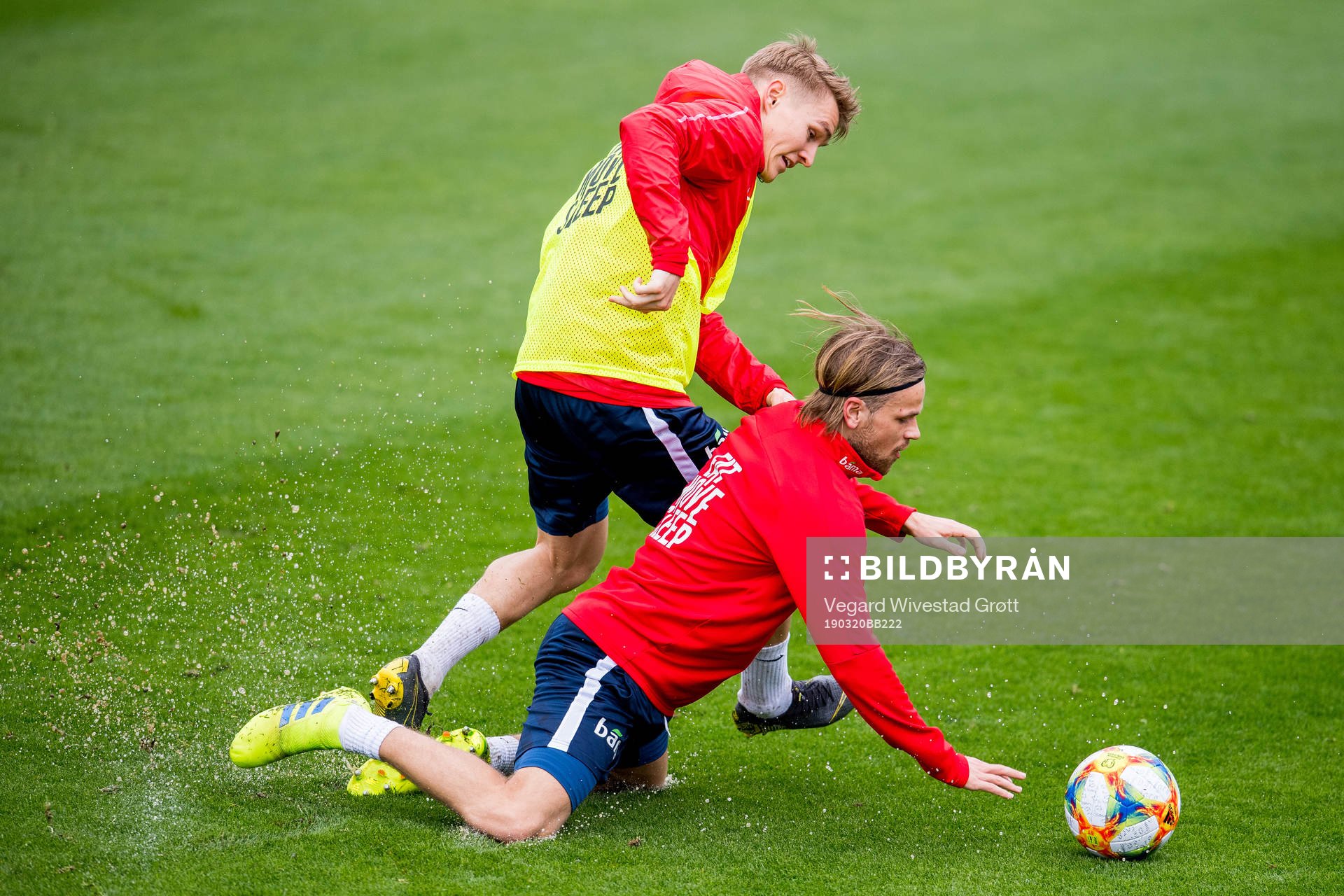 Martin Ødegaard and Iver Fossum of Norway