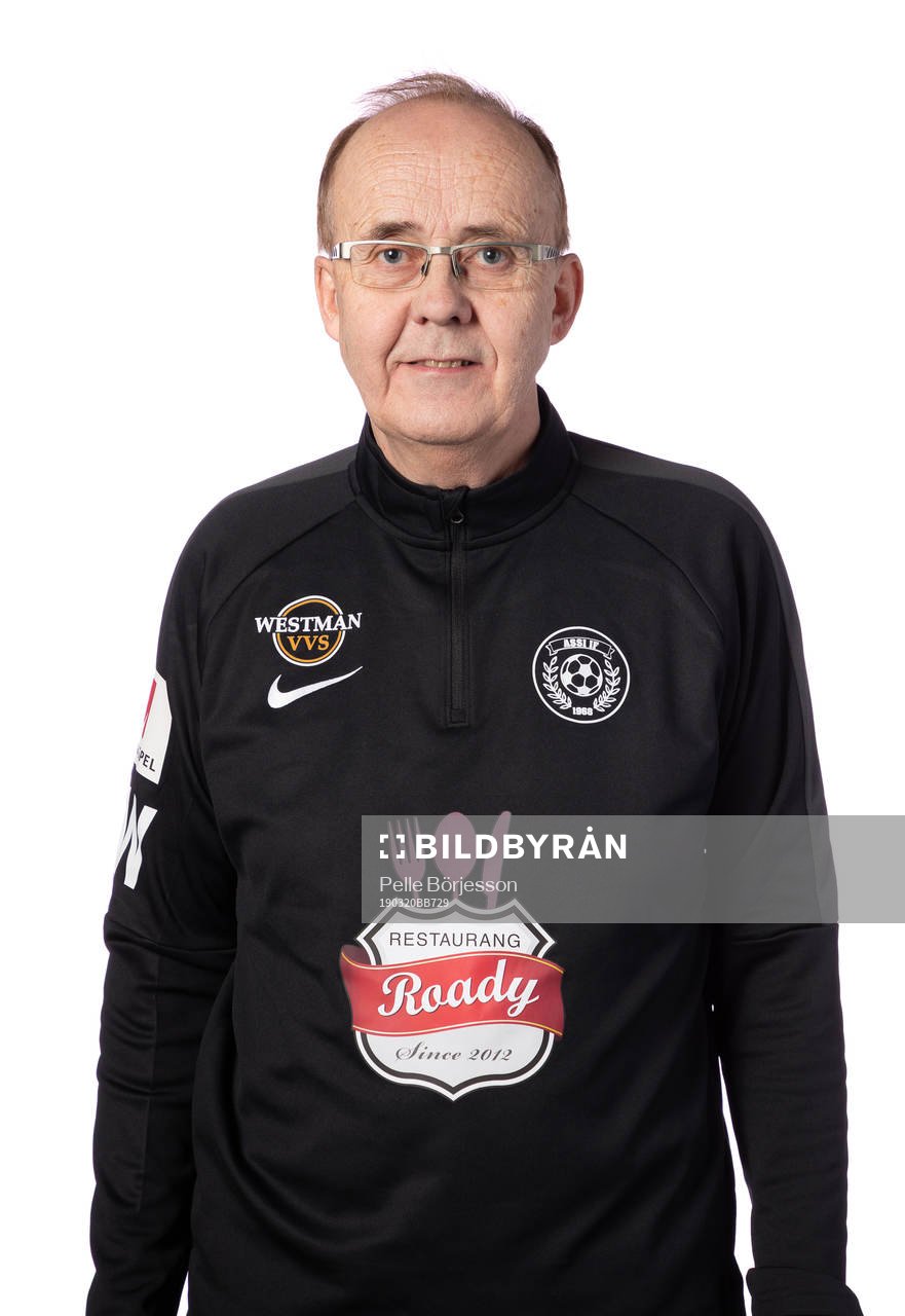 Assis huvudtränare Kenth Wärja poserar för ett porträtt den 20 mars 2019 i Risögrund.