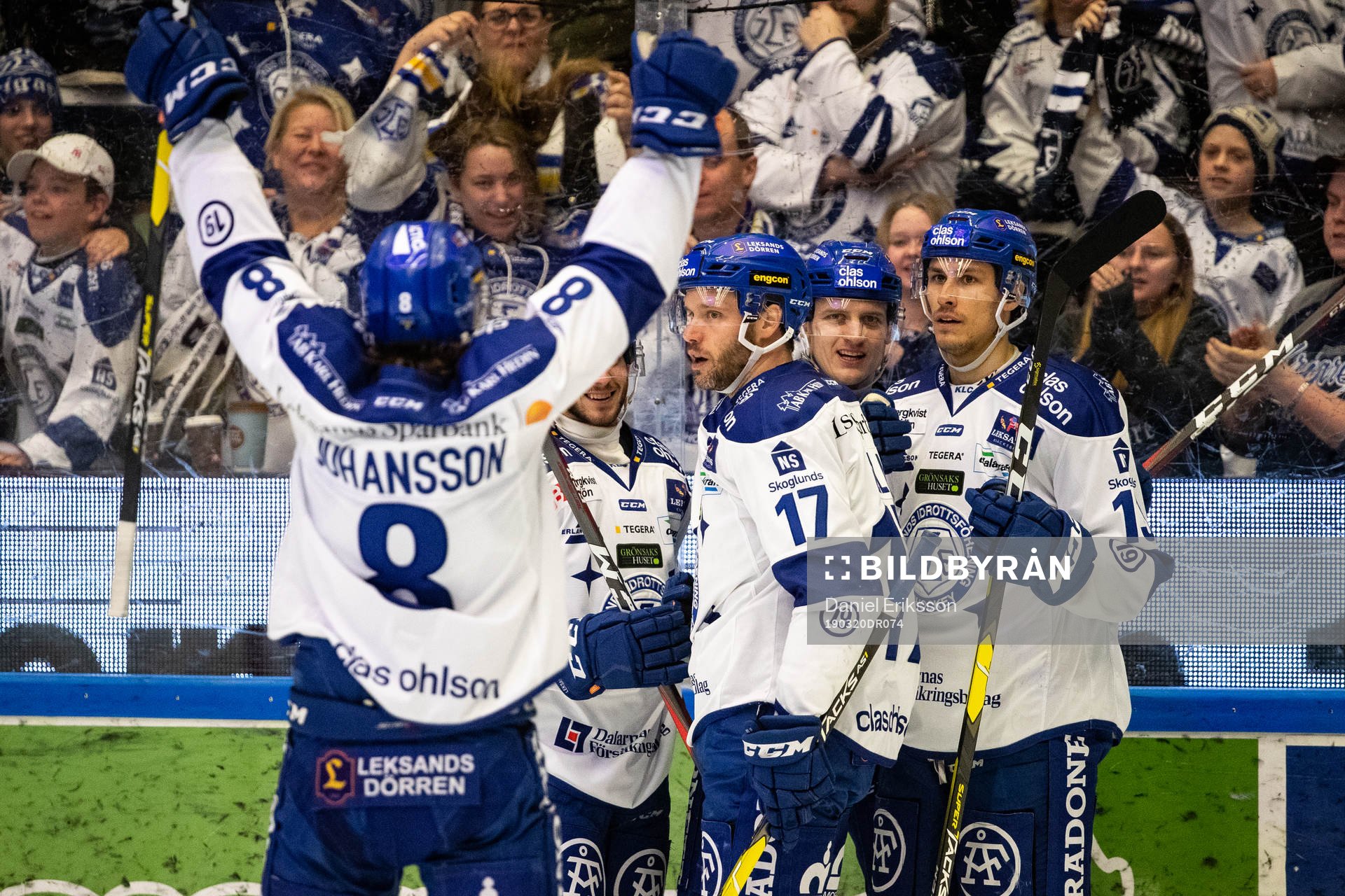 Leksands Martin Karlsson   jublar